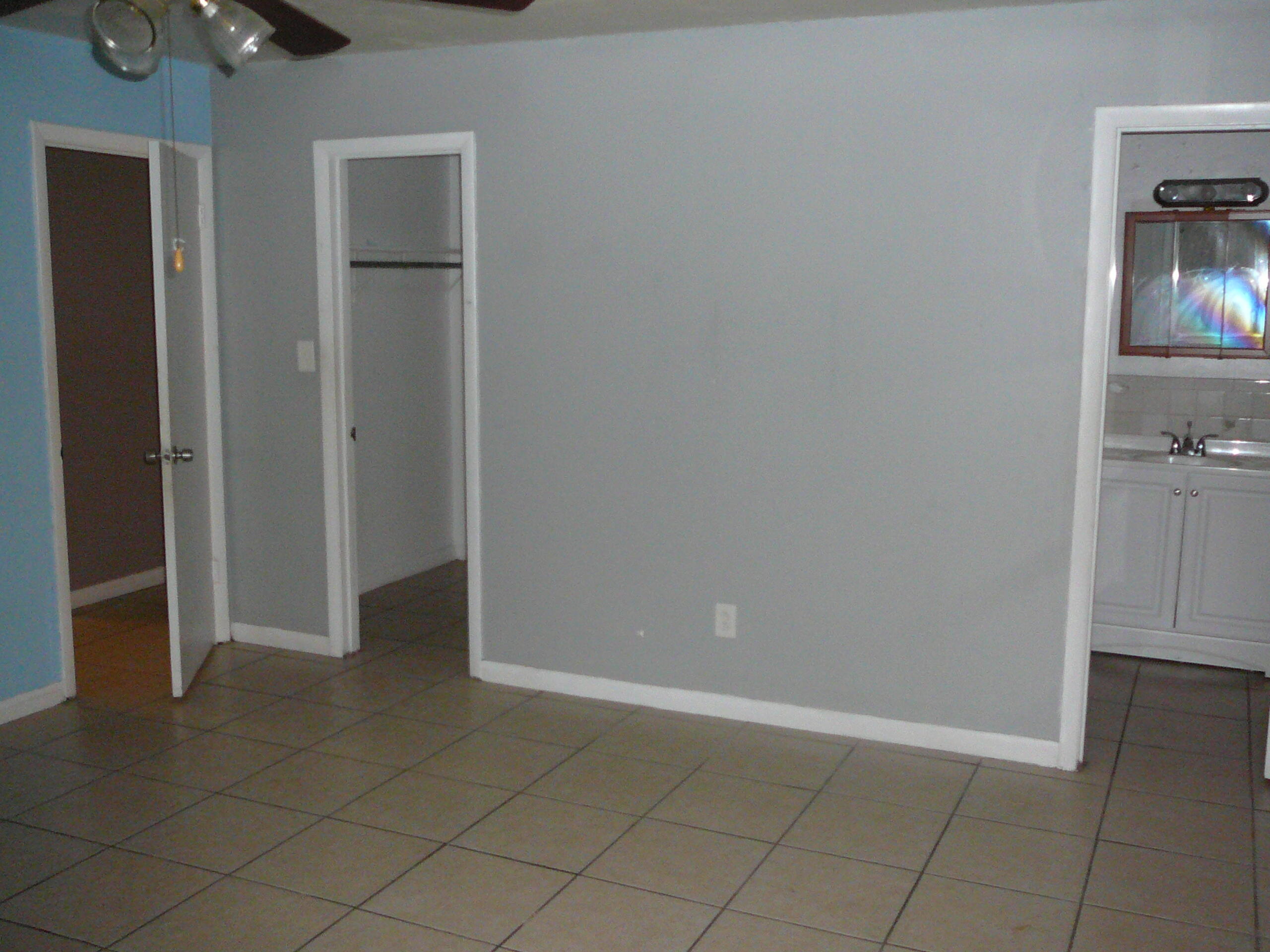 MARAVILLA GARDENS SUBDIVISION UNIT 1 - Residential Income