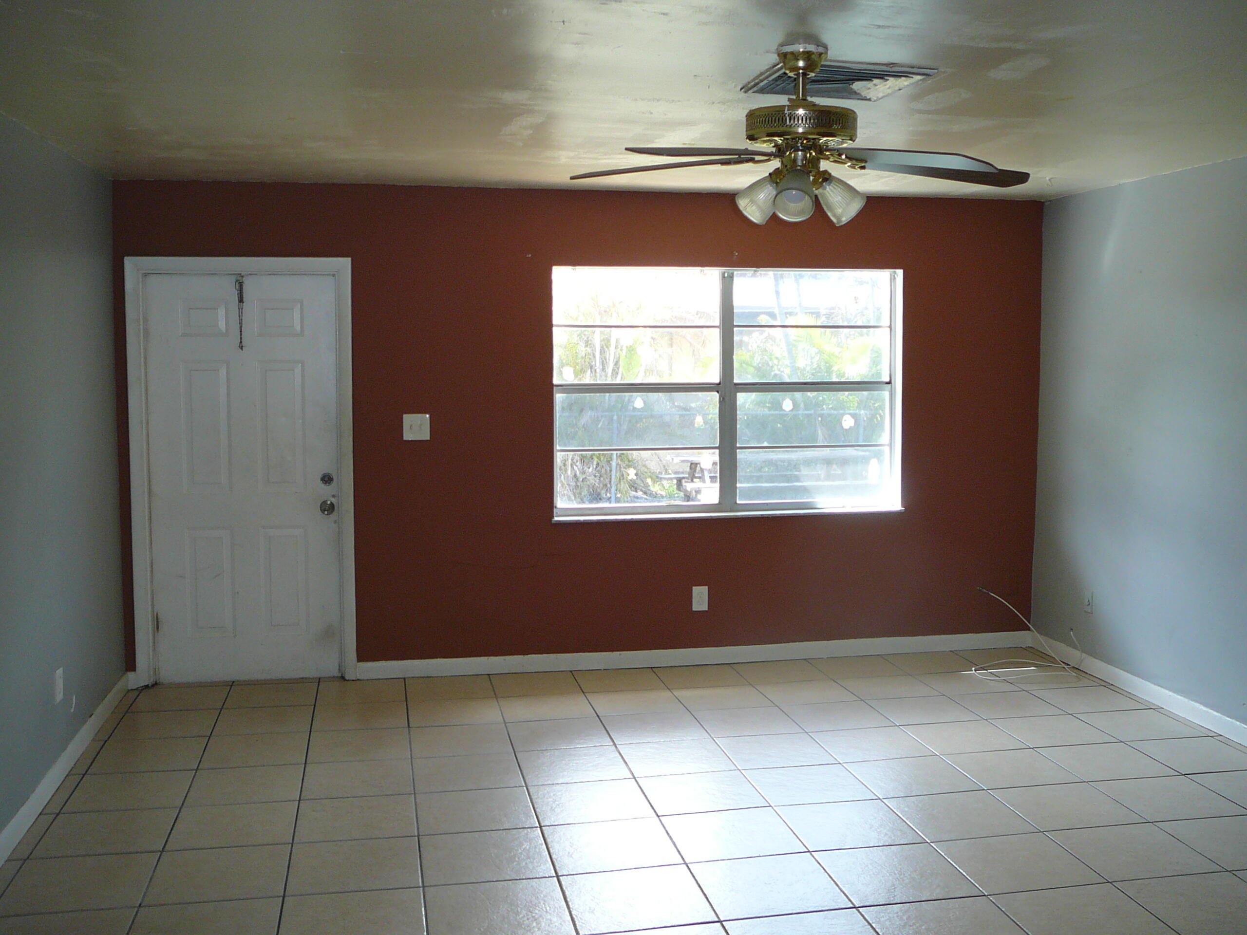 MARAVILLA GARDENS SUBDIVISION UNIT 1 - Residential Income