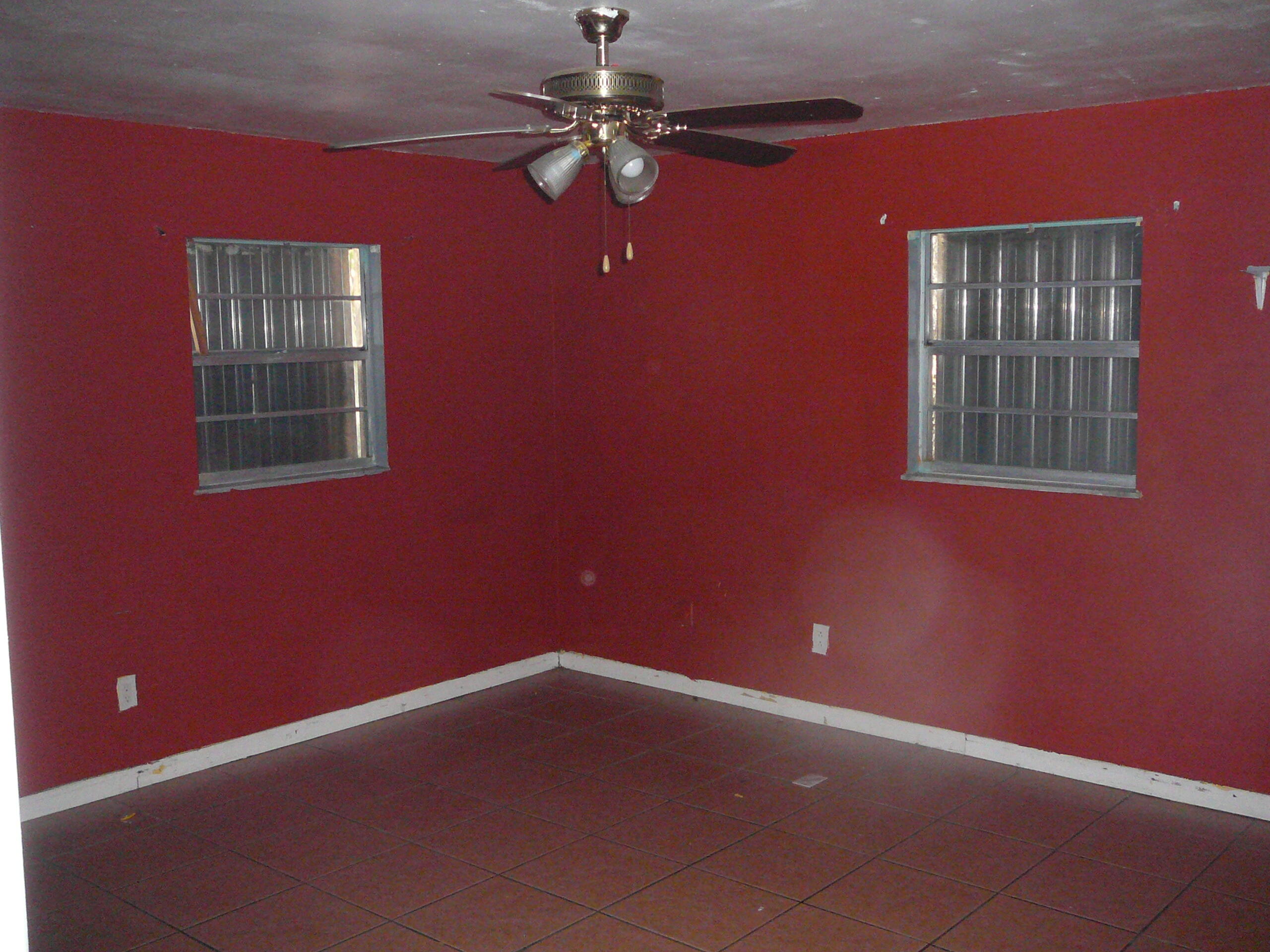 MARAVILLA GARDENS SUBDIVISION UNIT 1 - Residential Income