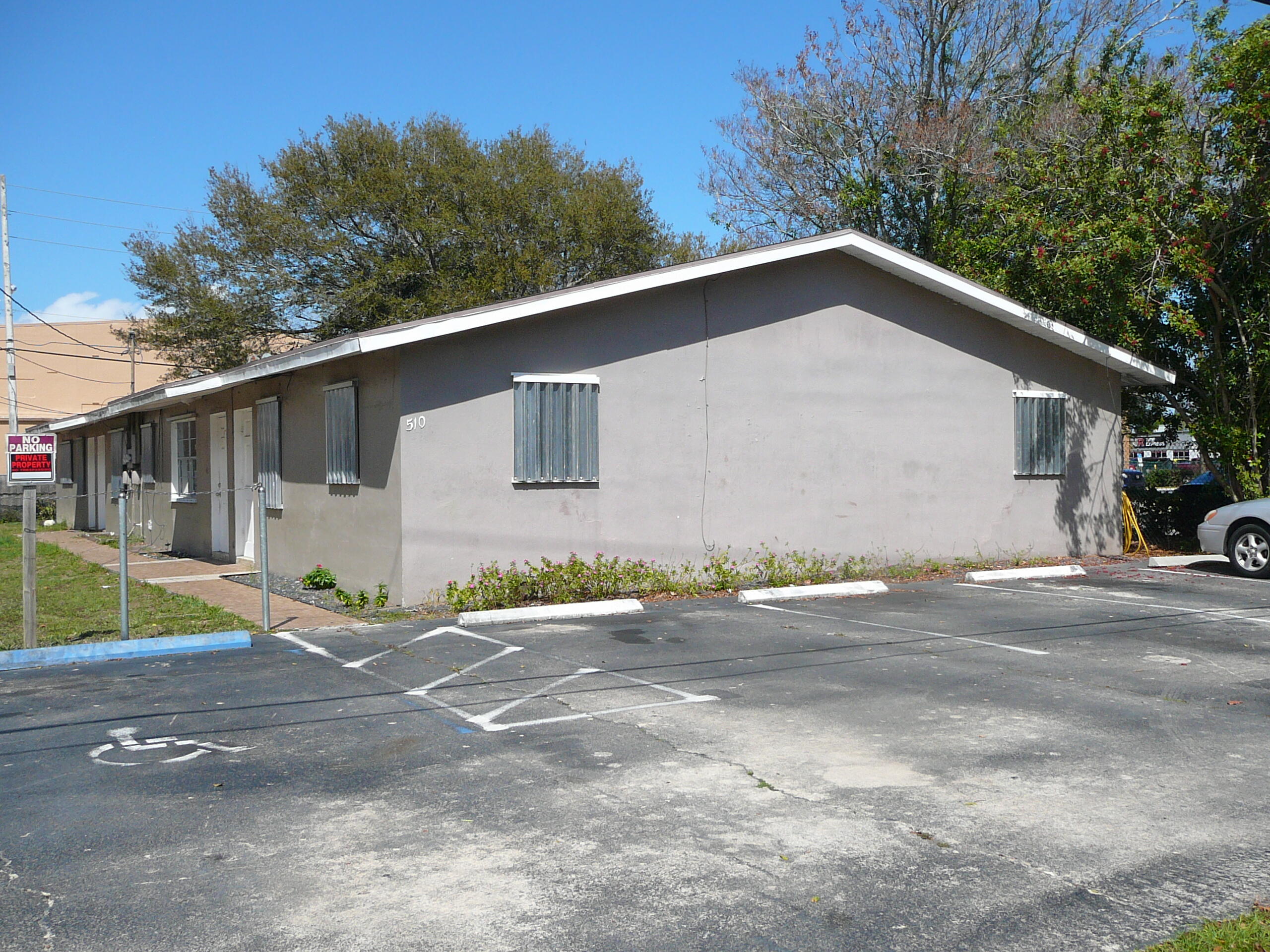 MARAVILLA GARDENS SUBDIVISION UNIT 1 - Residential Income