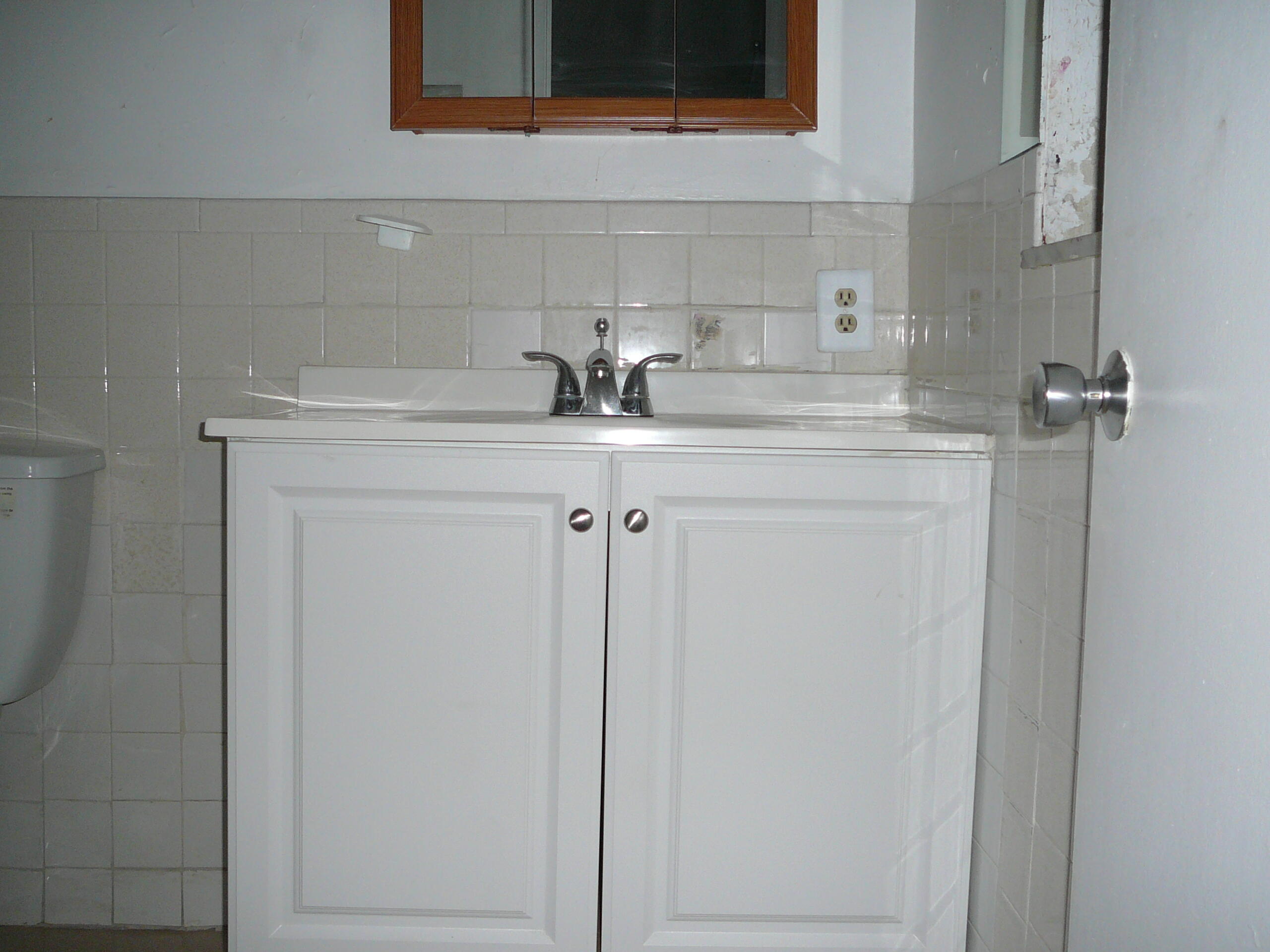 MARAVILLA GARDENS SUBDIVISION UNIT 1 - Residential Income