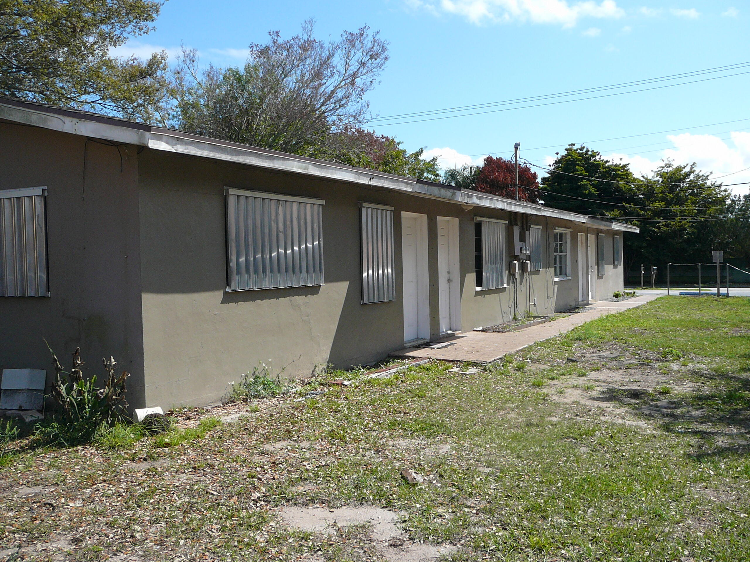 MARAVILLA GARDENS SUBDIVISION UNIT 1 - Residential Income