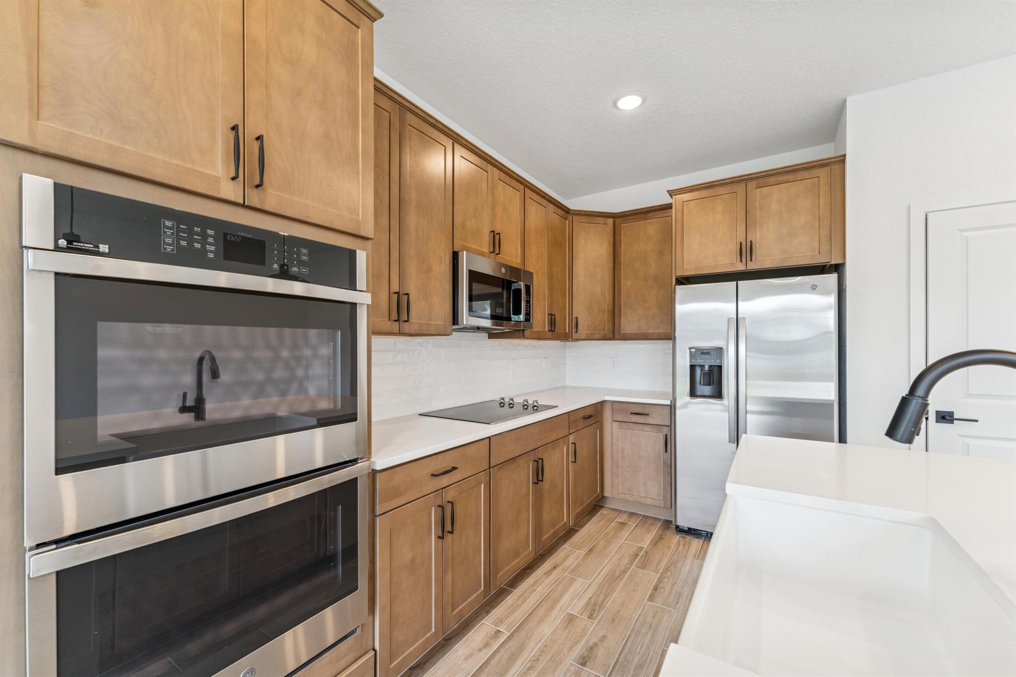 SALERNO RESERVE AT SHOWCA - Residential