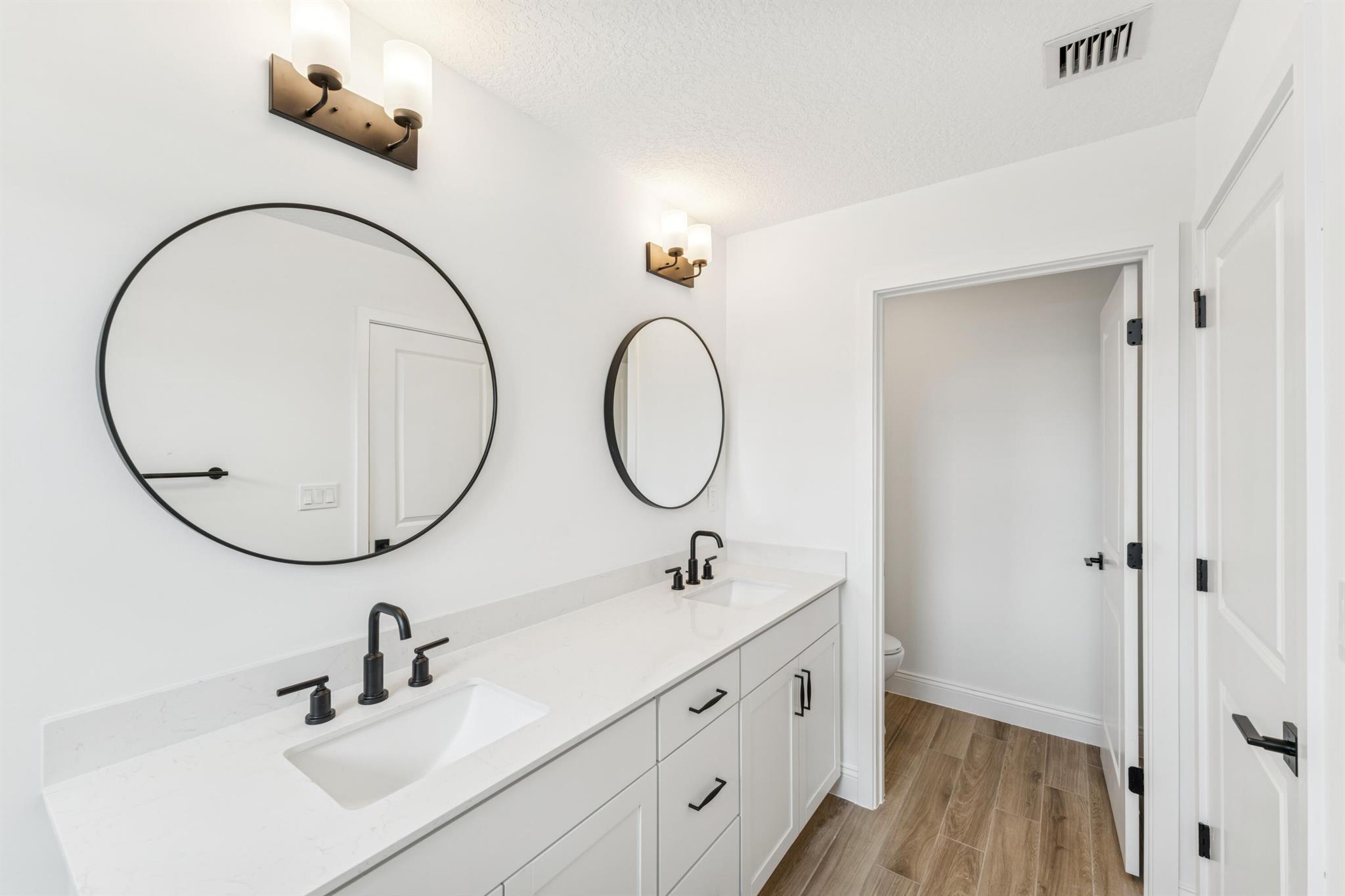 SALERNO RESERVE AT SHOWCA - Residential