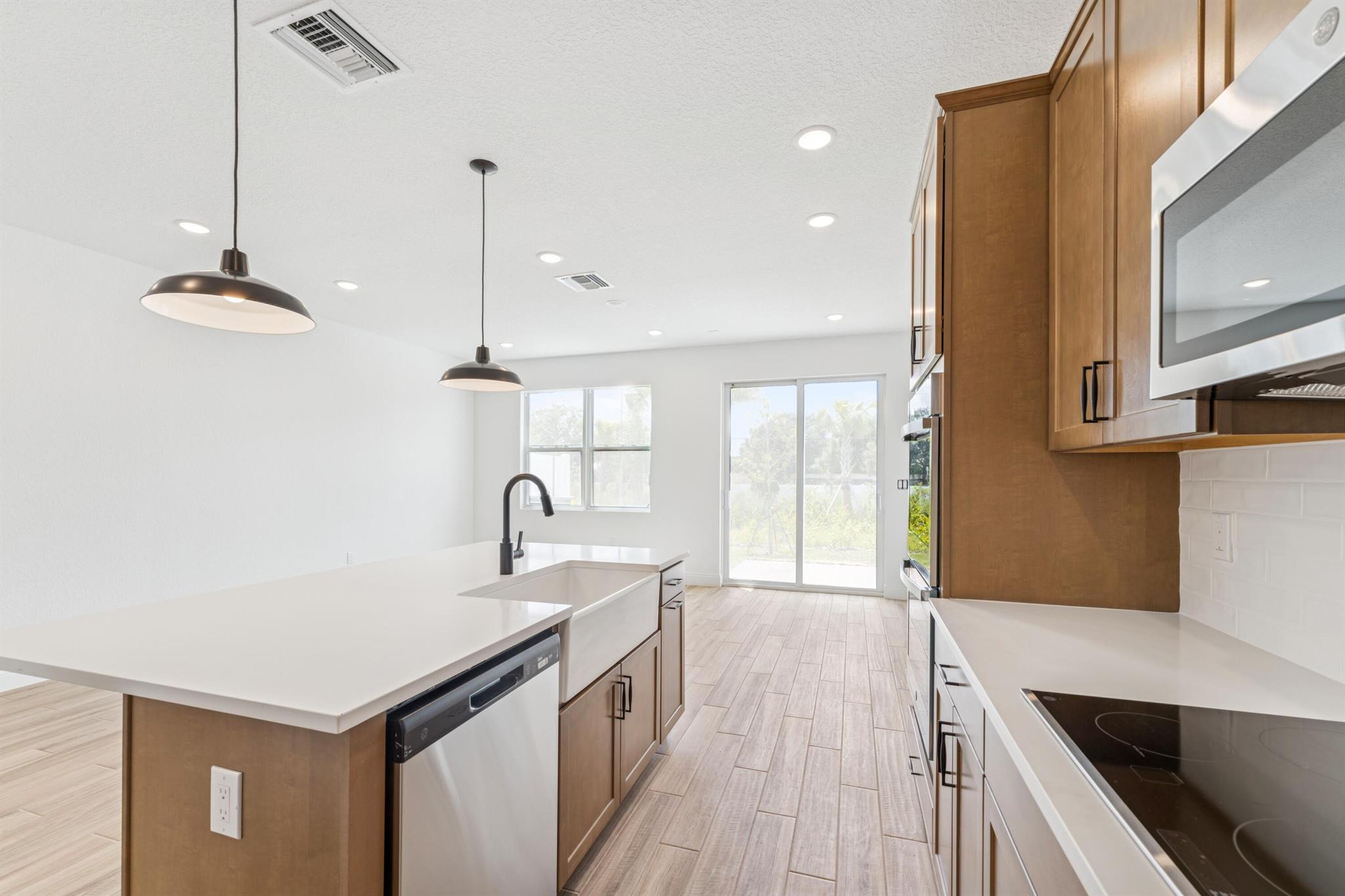 SALERNO RESERVE AT SHOWCA - Residential