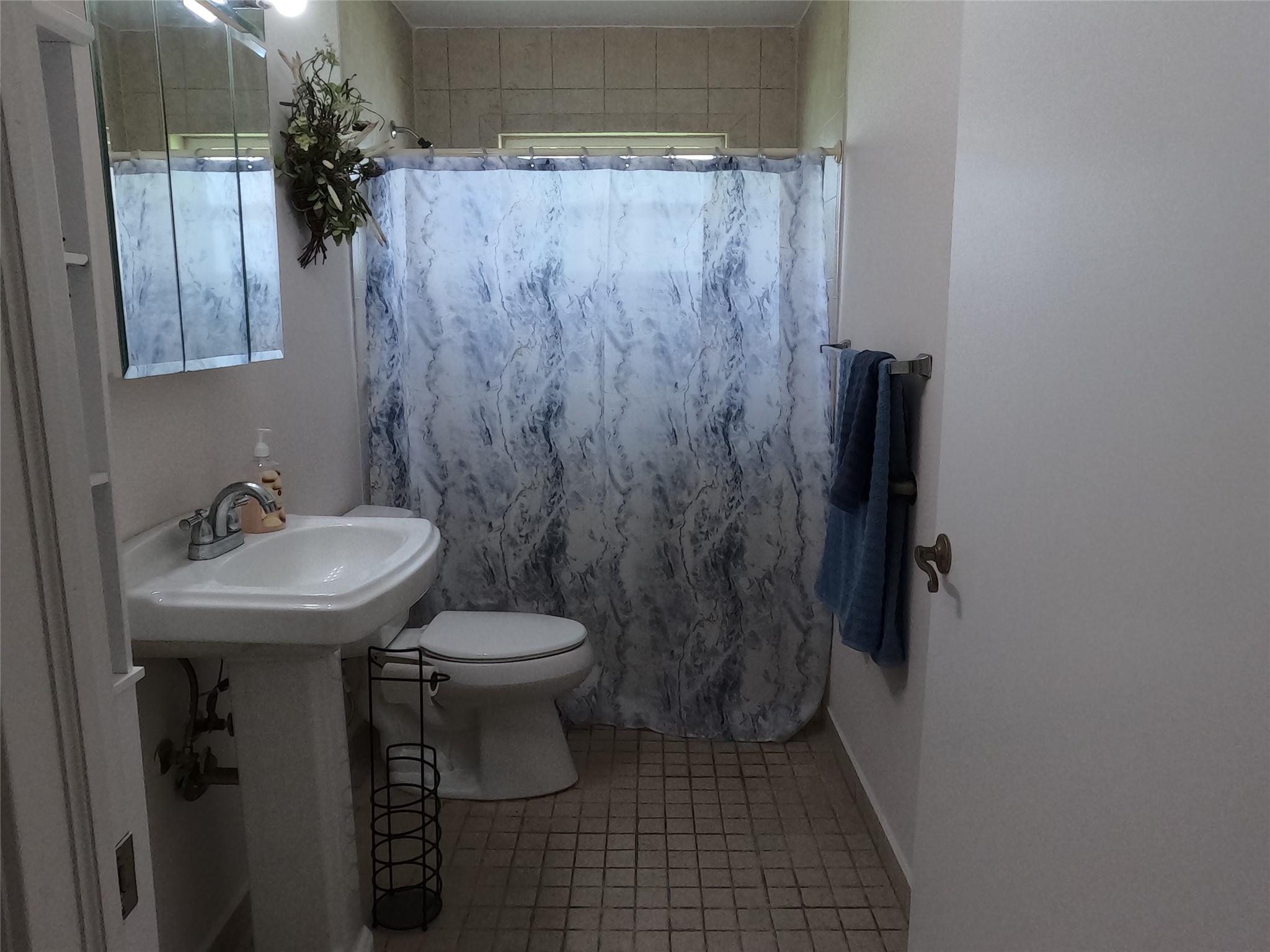 Paradise Gardens Sec 2 69 - Residential