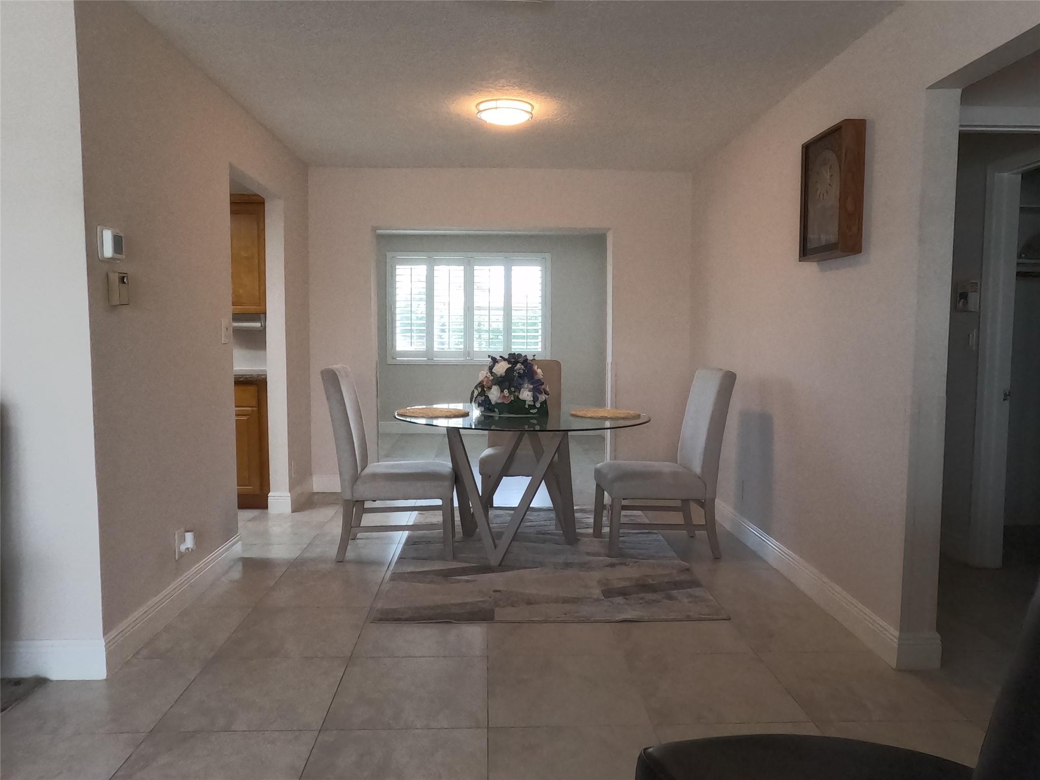 Paradise Gardens Sec 2 69 - Residential