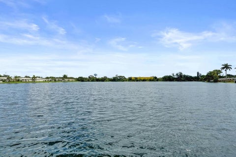 Tiny photo for 2200 Park Lane #Unit 111, Hollywood, FL 33021 (MLS # B26080202)