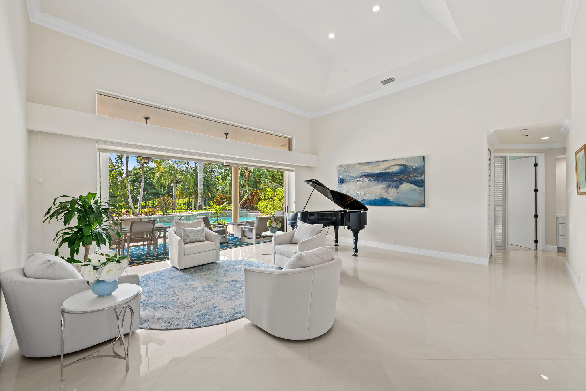 PARKLAND LAKES - Residential