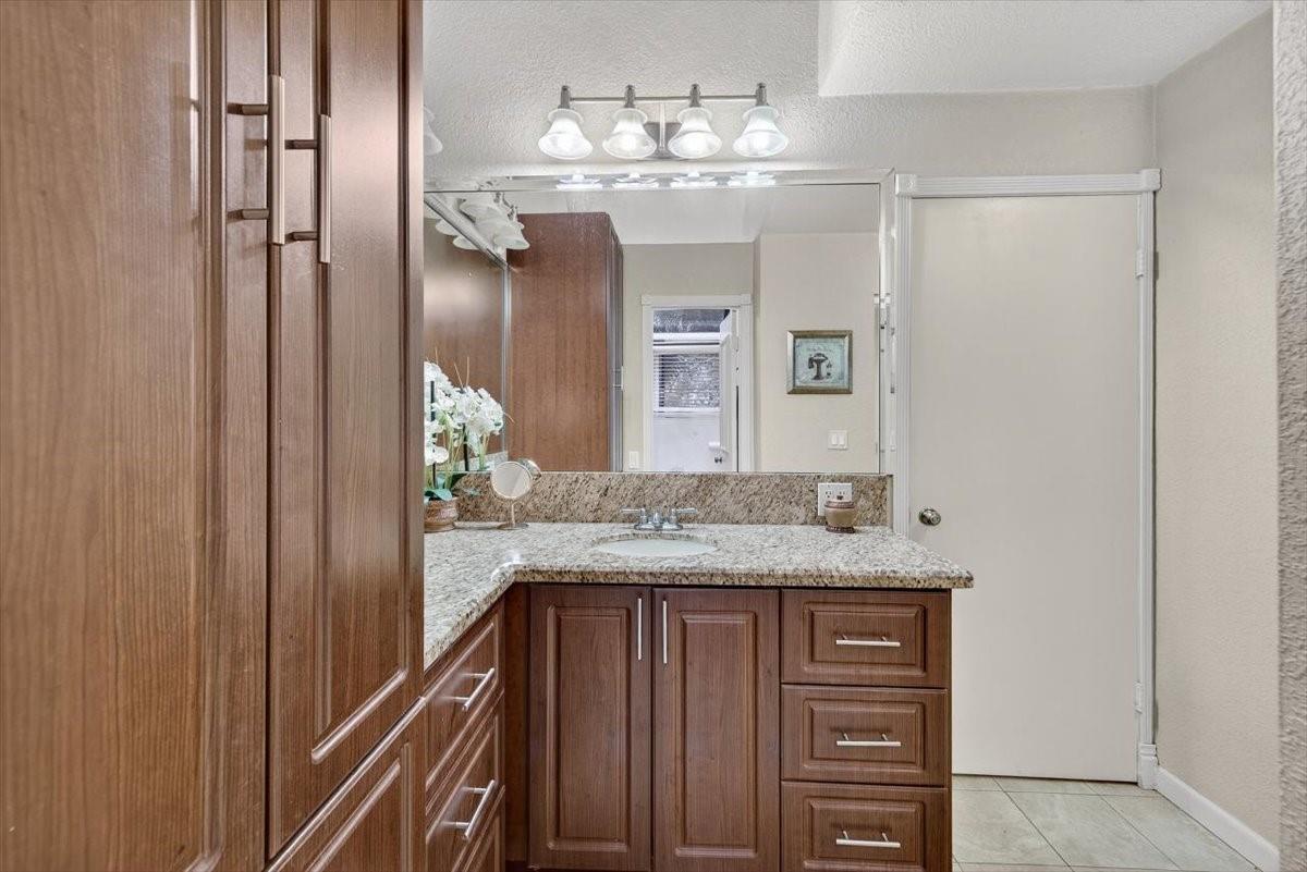 Players Place - Residential