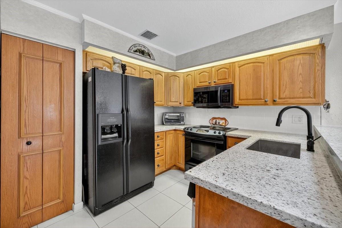 Players Place - Residential