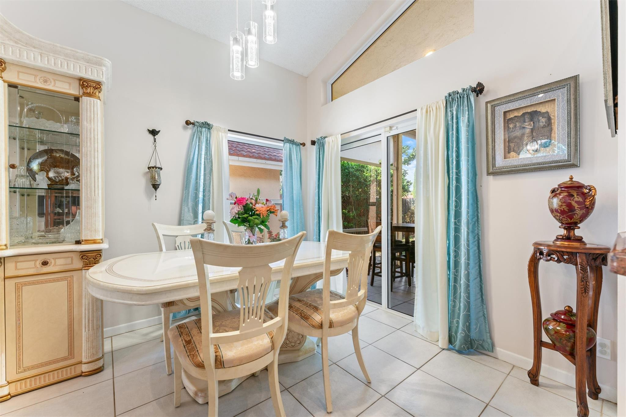 Holiday Spgs East 133-49 - Residential