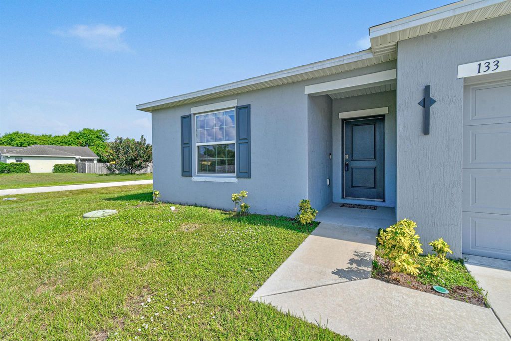 Photo of 133 S Wakefield Circle, Port Saint Lucie, FL 34953 (MLS # R11110267)