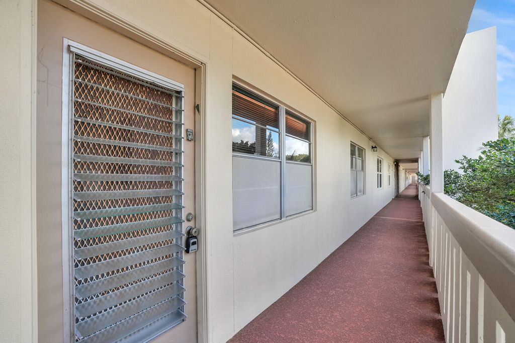 Photo of 2102 Lucaya Bend #F2, Pompano Beach, FL 33066 (MLS # R11166405)