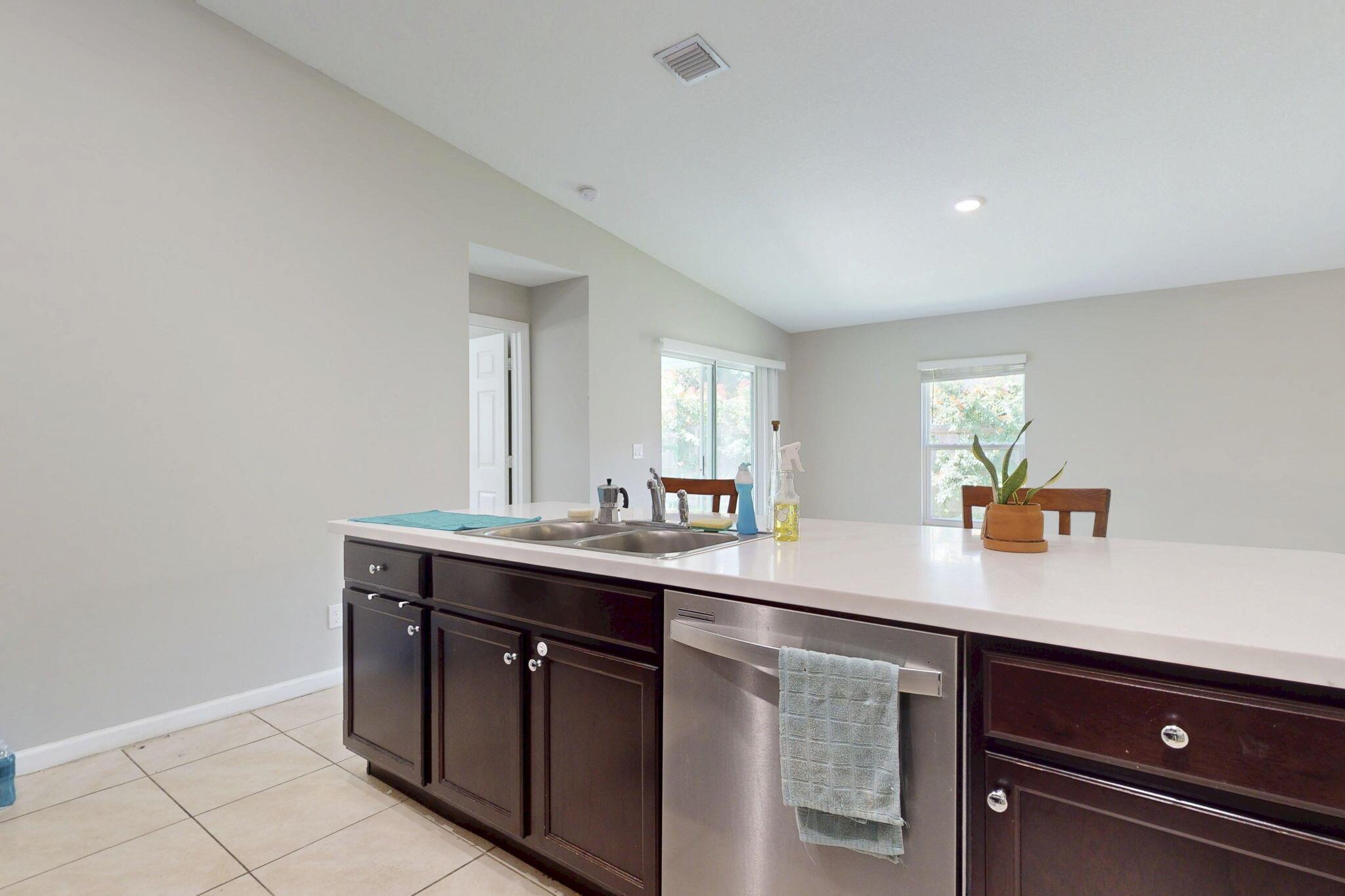 PORT ST LUCIE SECTION 3 - Residential