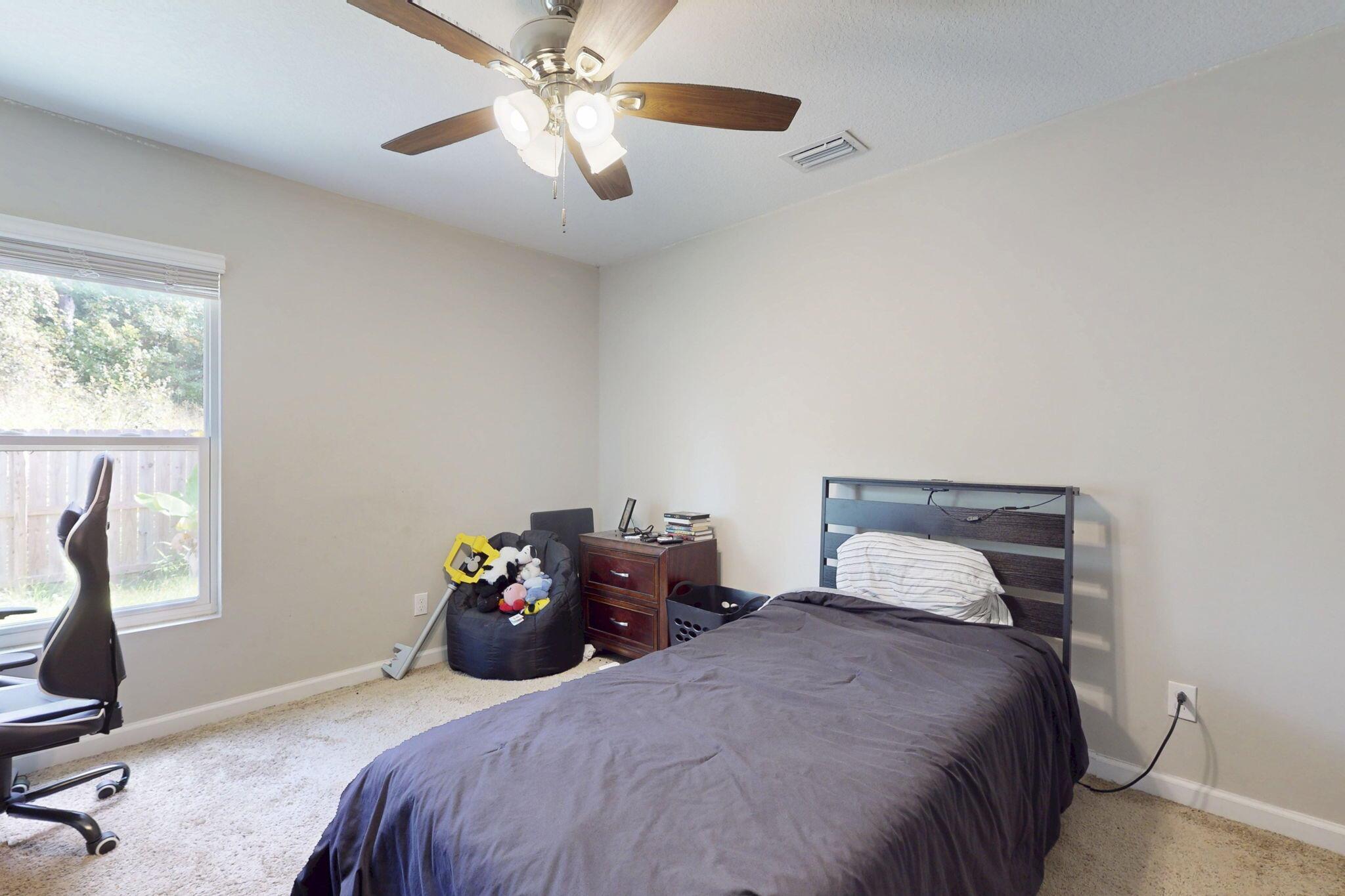 PORT ST LUCIE SECTION 3 - Residential