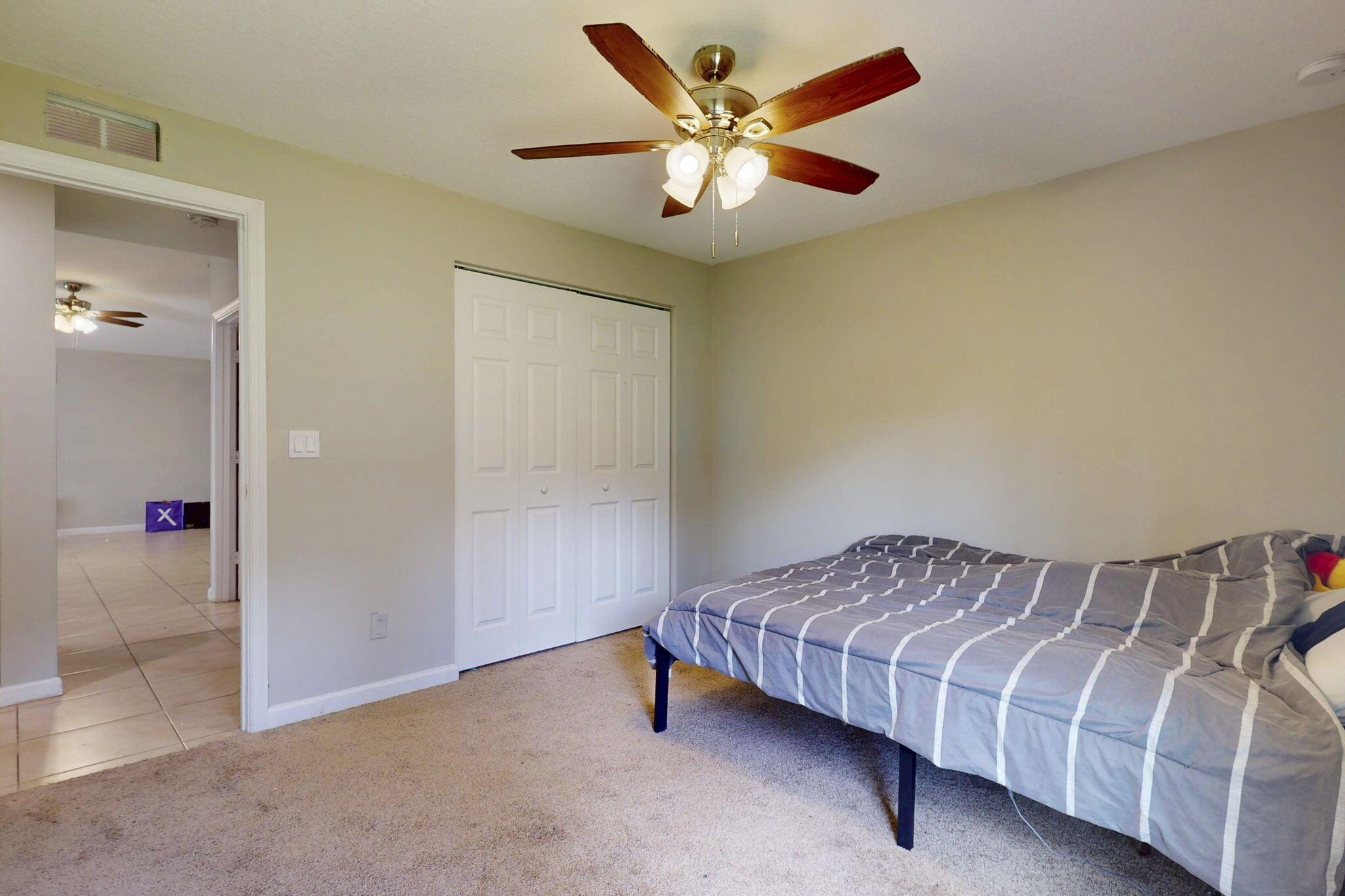 PORT ST LUCIE SECTION 3 - Residential