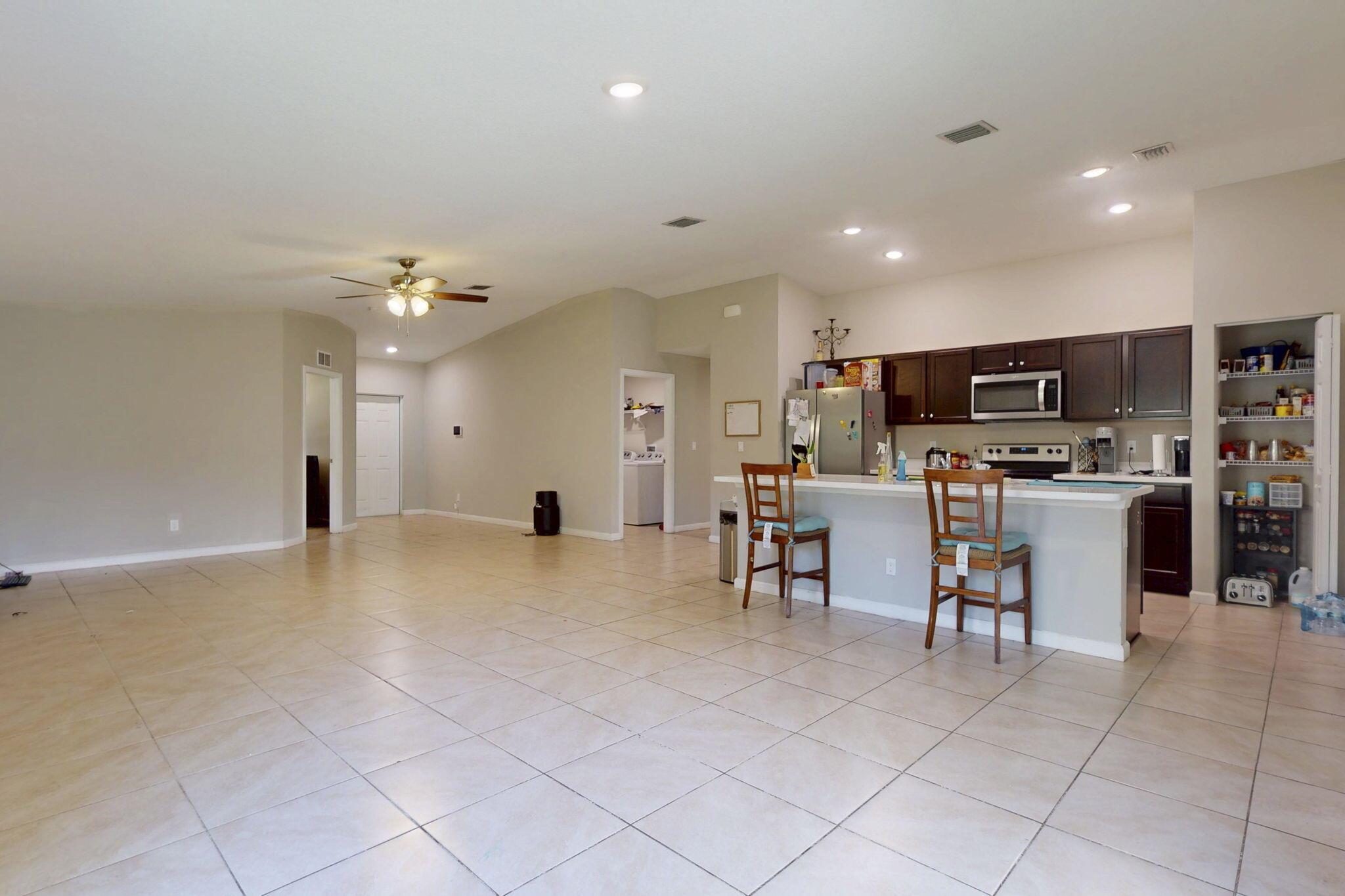 PORT ST LUCIE SECTION 3 - Residential