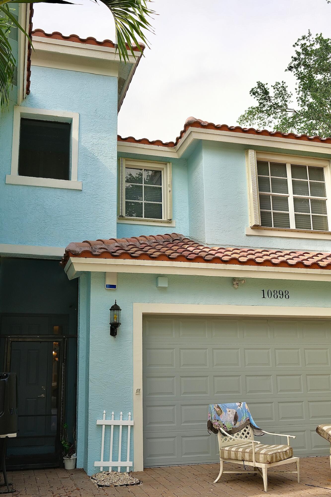 10898 Lake Wynds Court