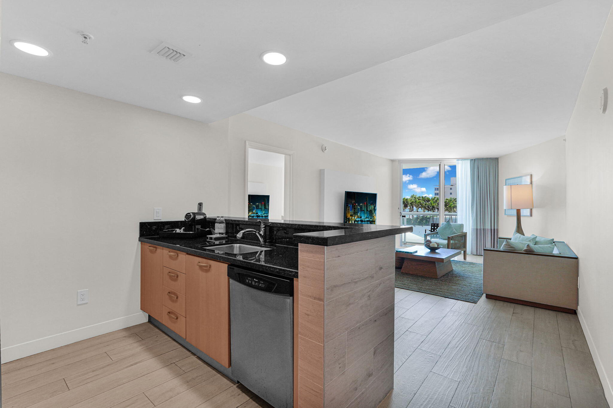 Q CLUB RESORT & RESIDENCES CONDO - Residential