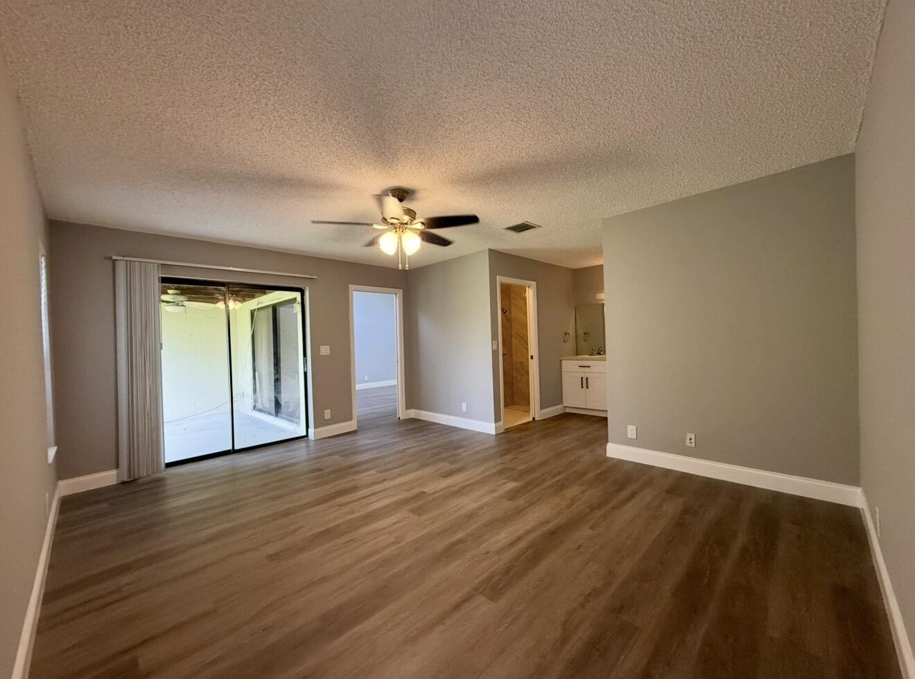 WINDWOOD UNIT I - Residential Lease