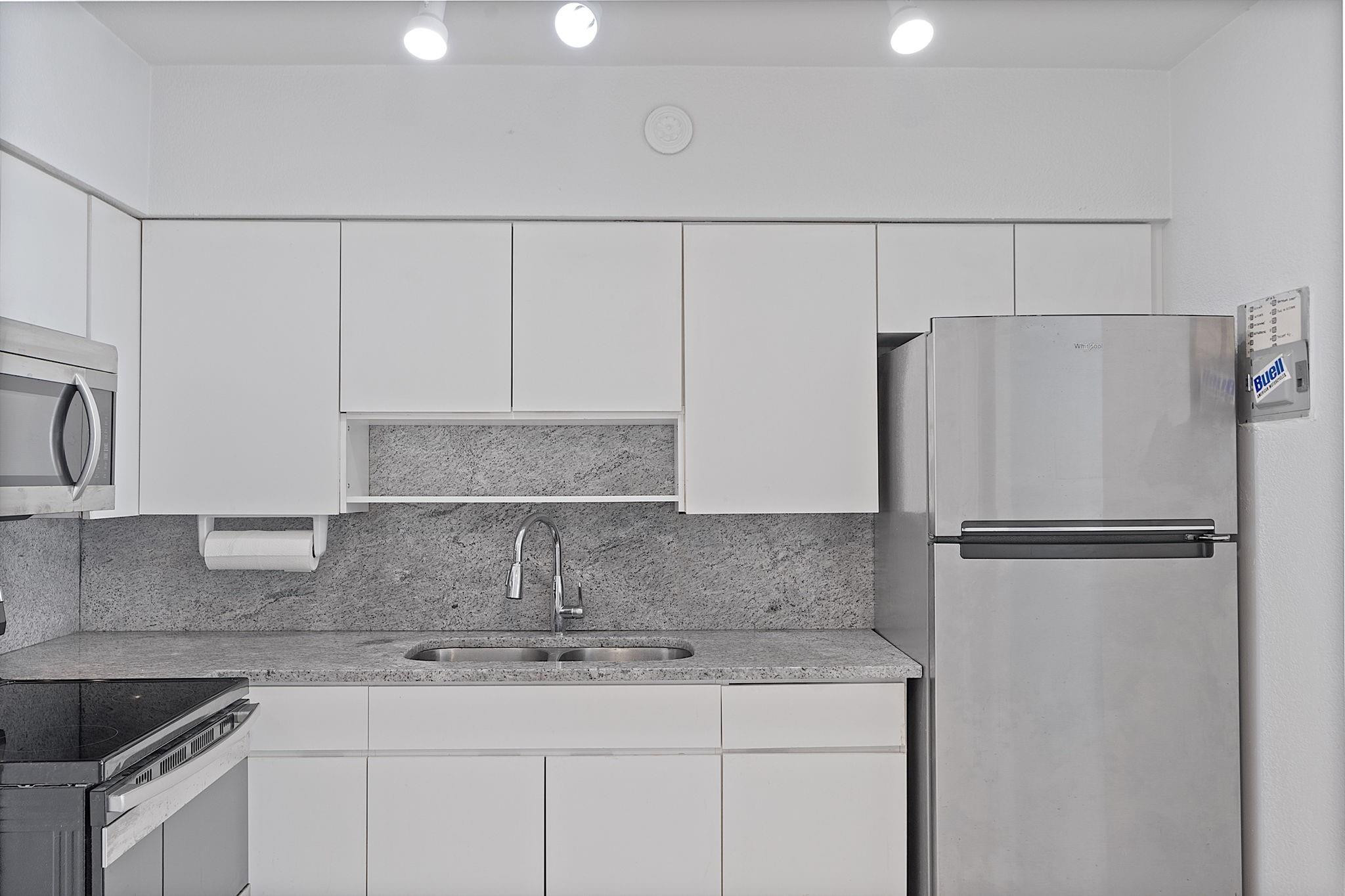 Galt Ocean Mile 34-16 B - Residential Lease