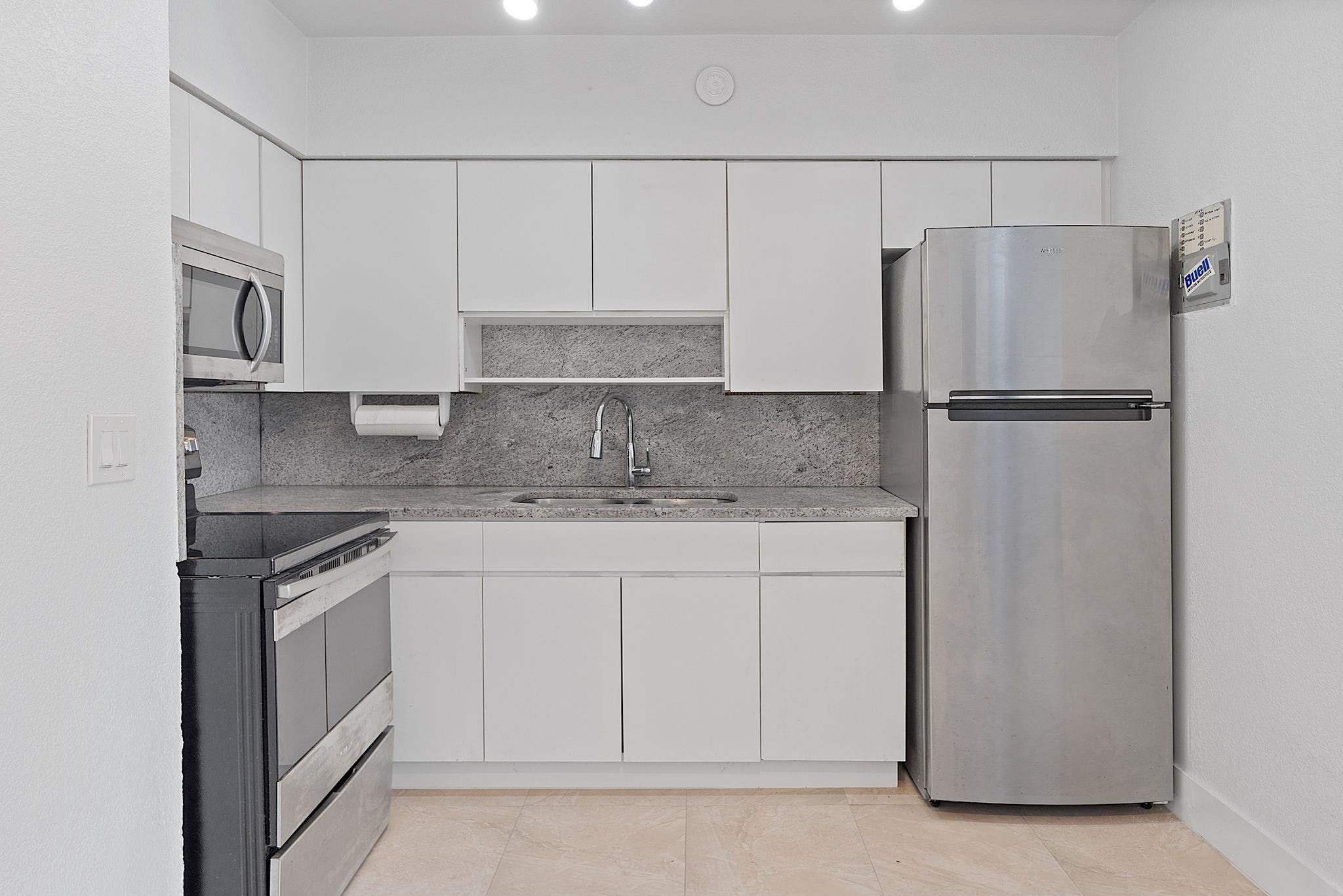 Galt Ocean Mile 34-16 B - Residential Lease