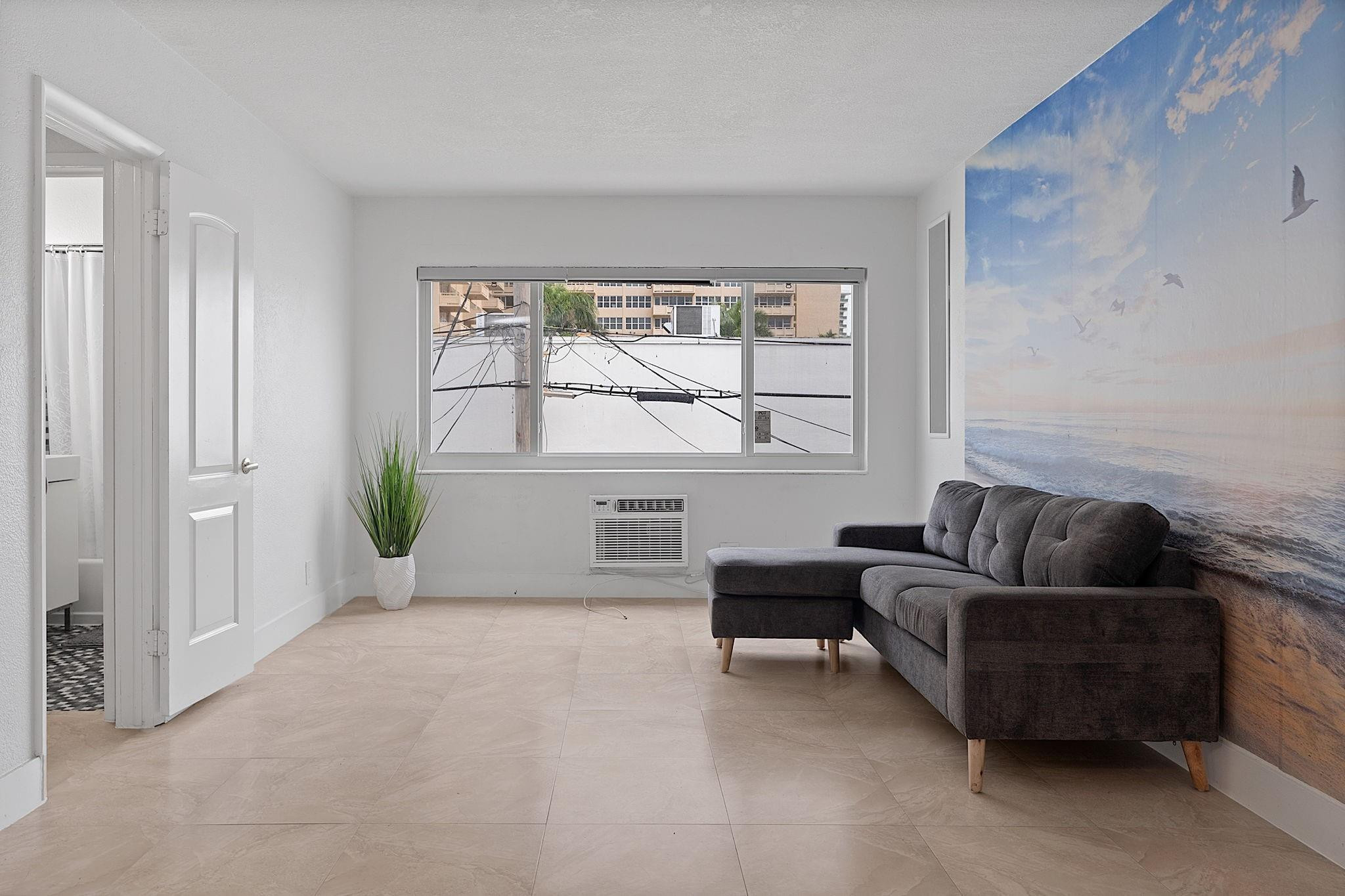 Galt Ocean Mile 34-16 B - Residential Lease