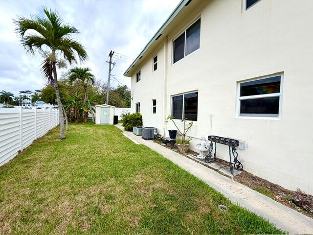 CORAL KEY VILLAS 5TH SEC - Residential Lease