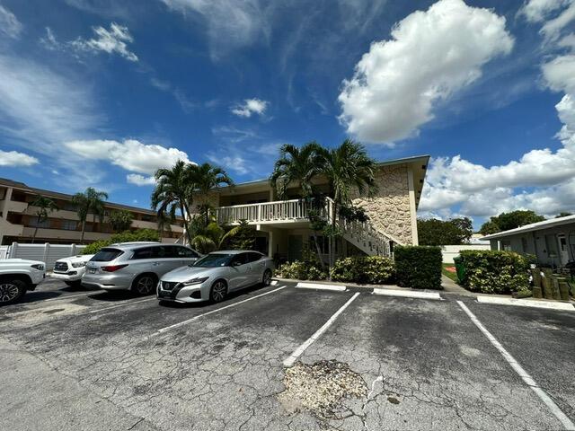 CORAL KEY VILLAS 5TH SEC - Residential Lease