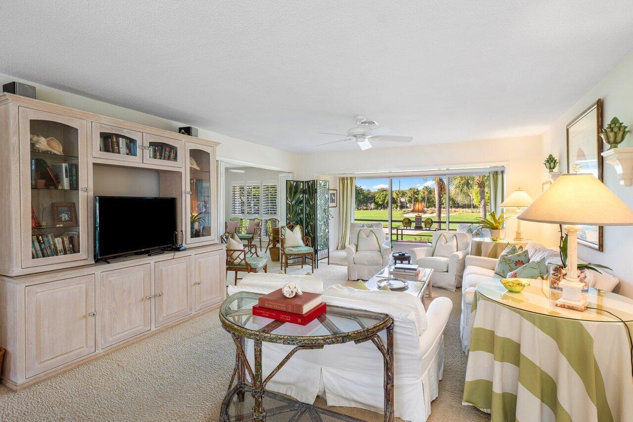 3870 Quail Ridge Drive Blue Heron