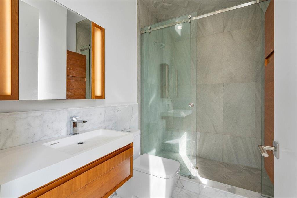 DELRAY BCH SHORES - Residential