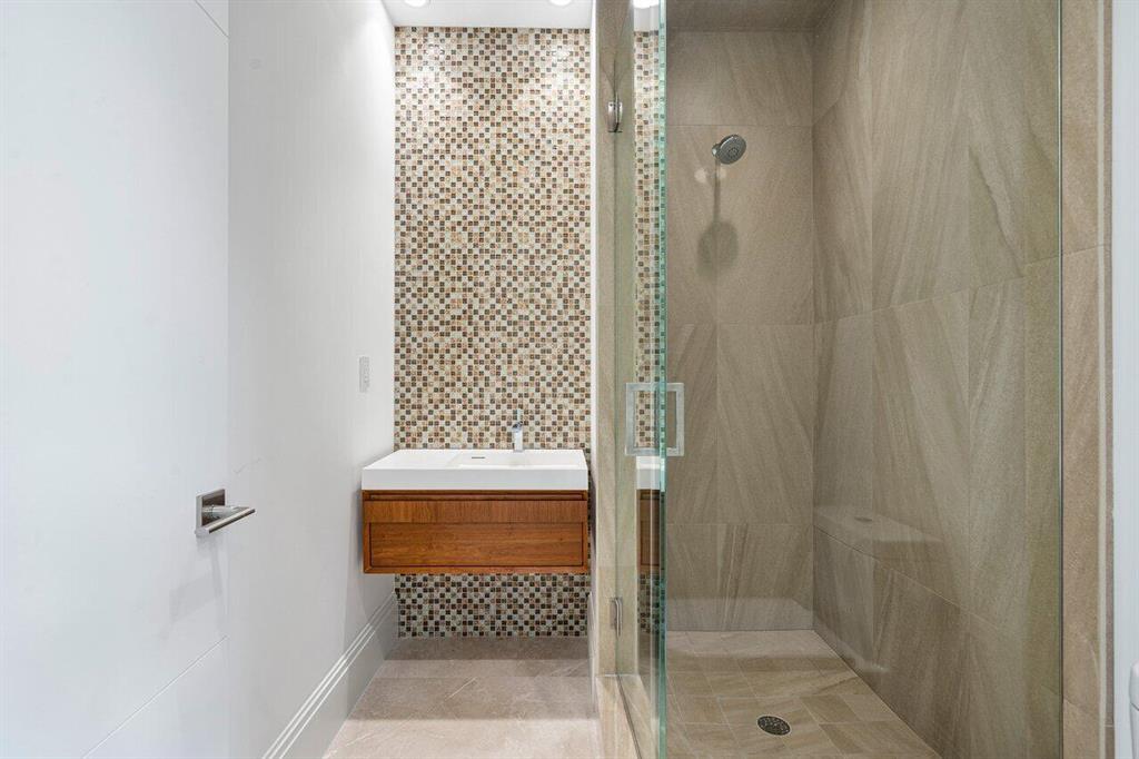 DELRAY BCH SHORES - Residential