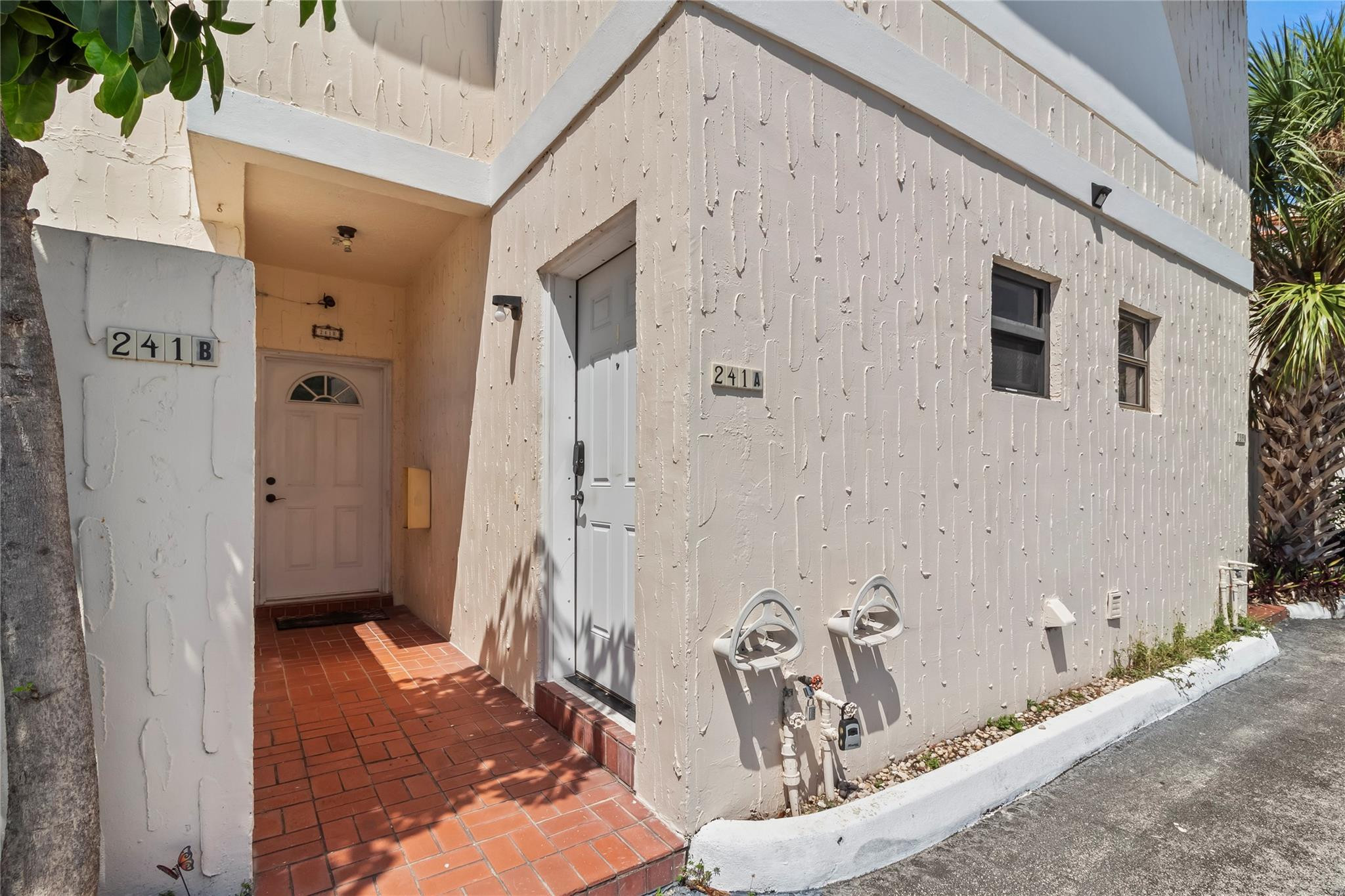 241 SE 11th Avenue 241a