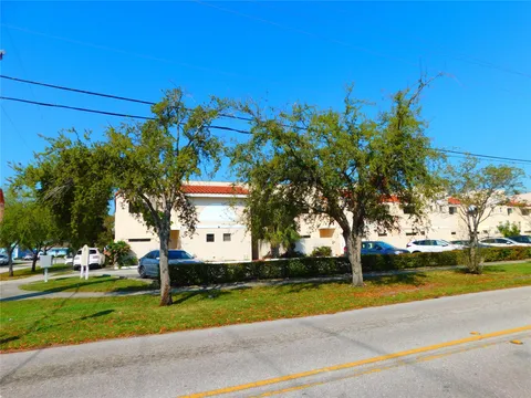 241 SE 11th Ave Unit 241A, Pompano Beach, FL 33060 - MLS#: F10488106