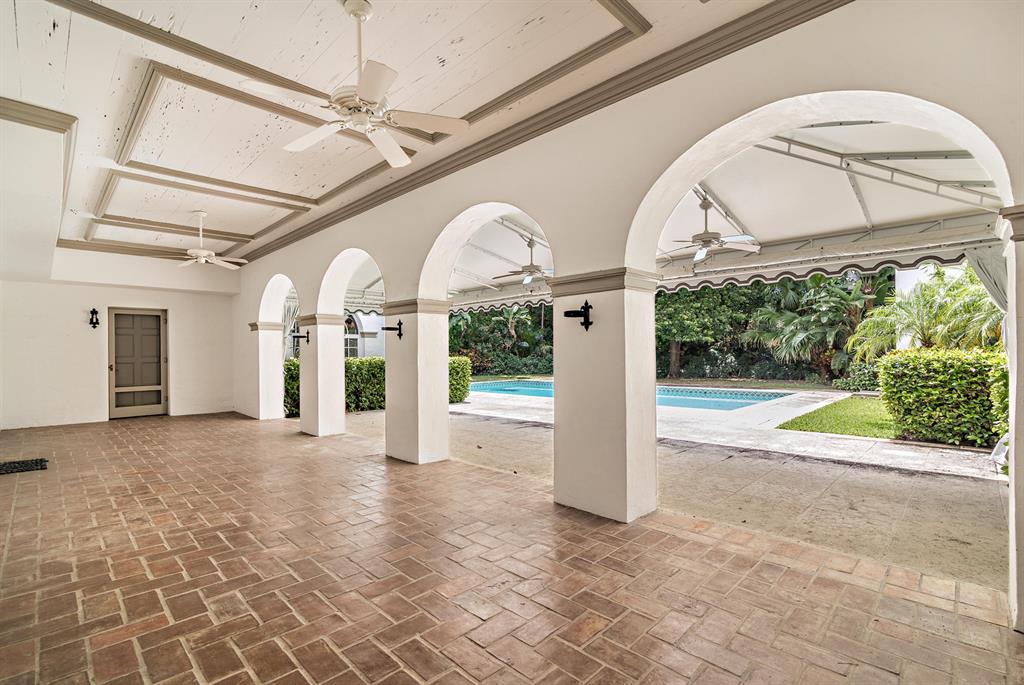 Tropic Isle - Residential