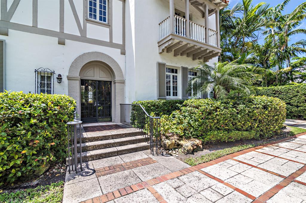 Tropic Isle - Residential