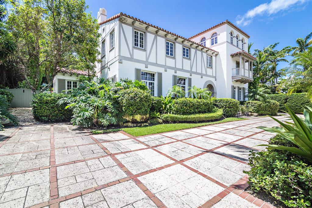 Tropic Isle - Residential