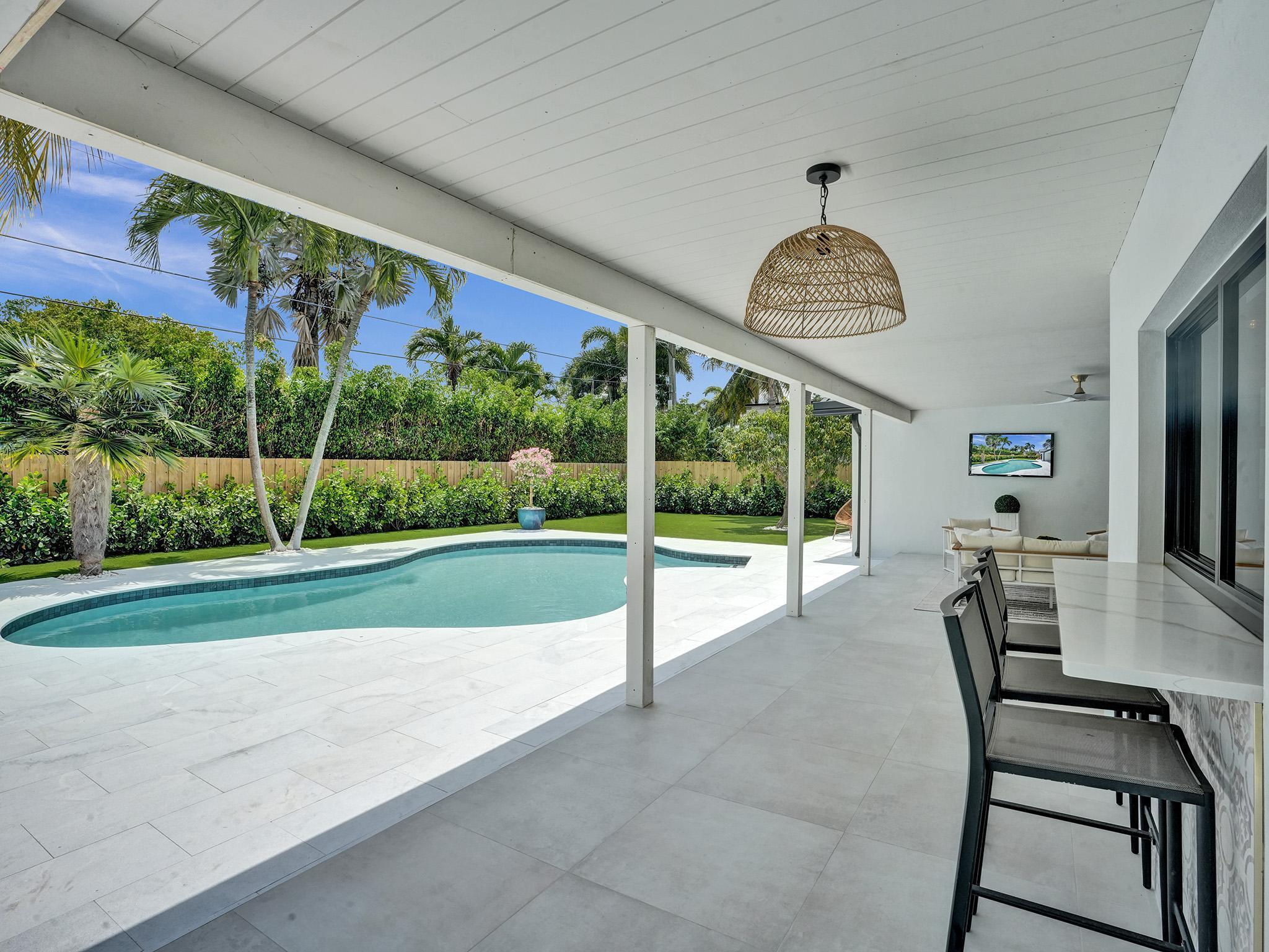 S/D OF 8-46-43 - Residential