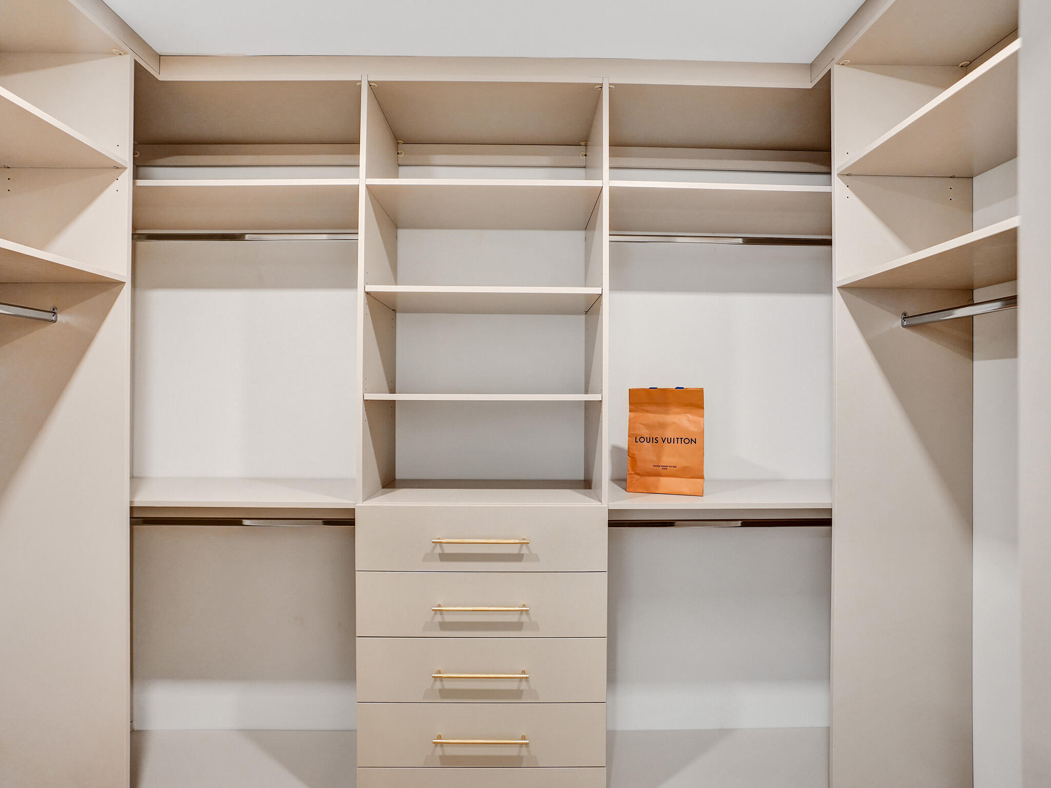 S/D OF 8-46-43 - Residential