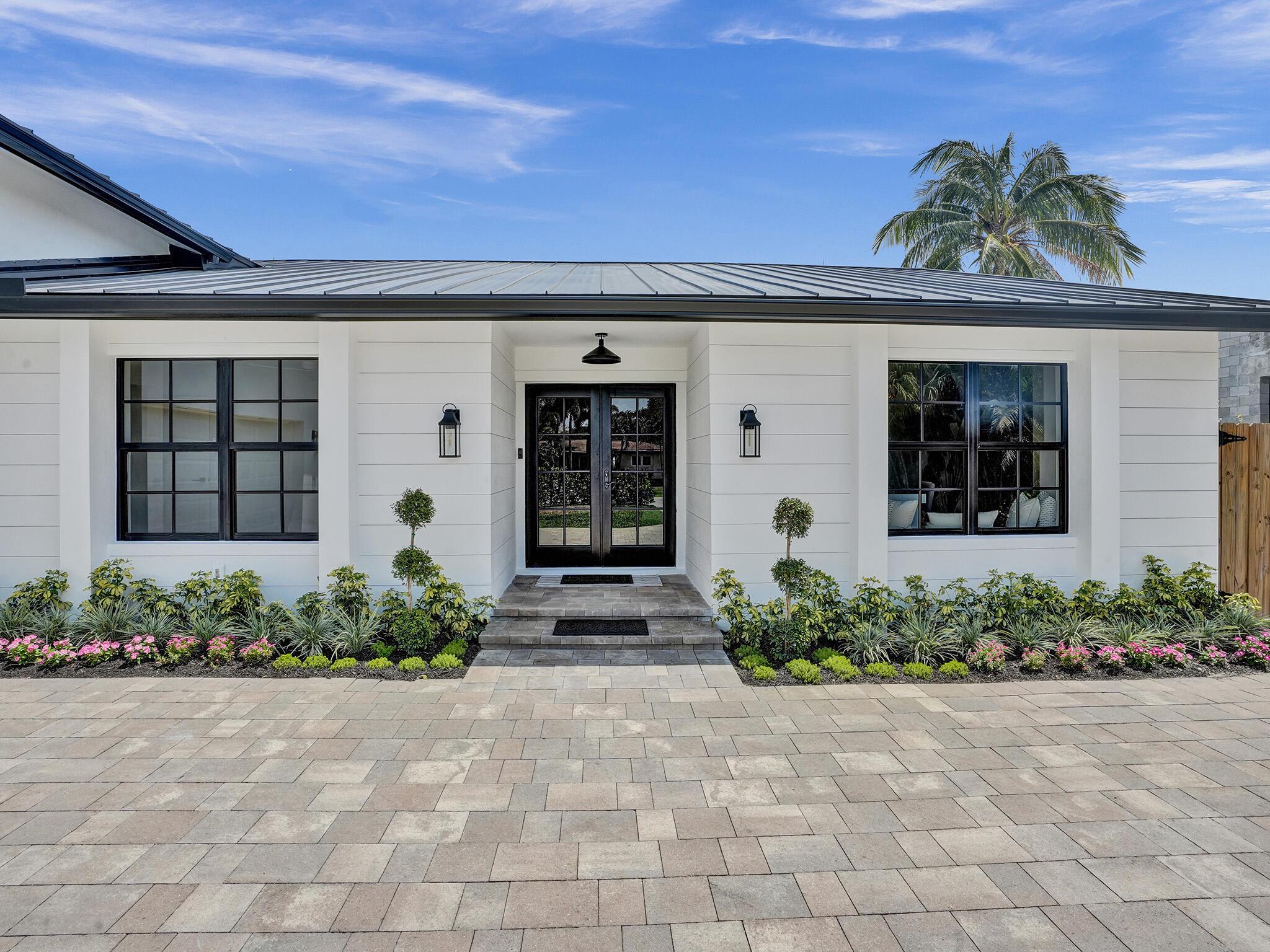 S/D OF 8-46-43 - Residential