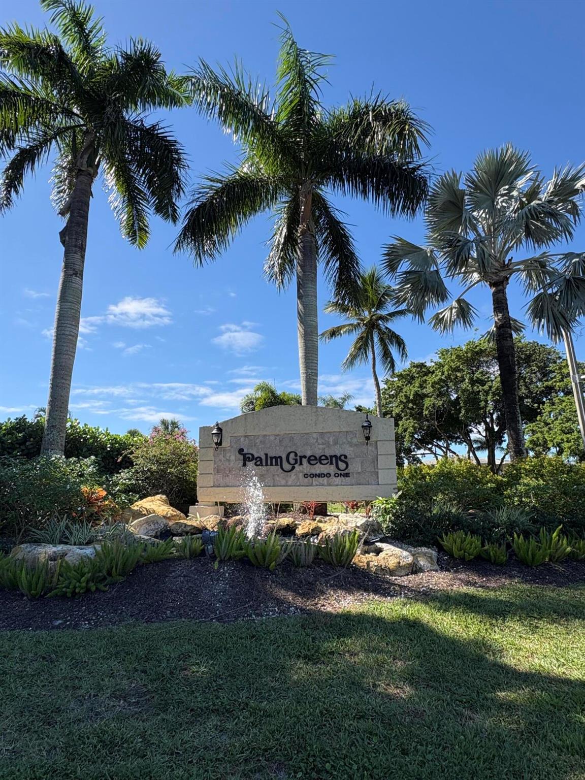 PALM GREENS AT VILLA DEL - Residential