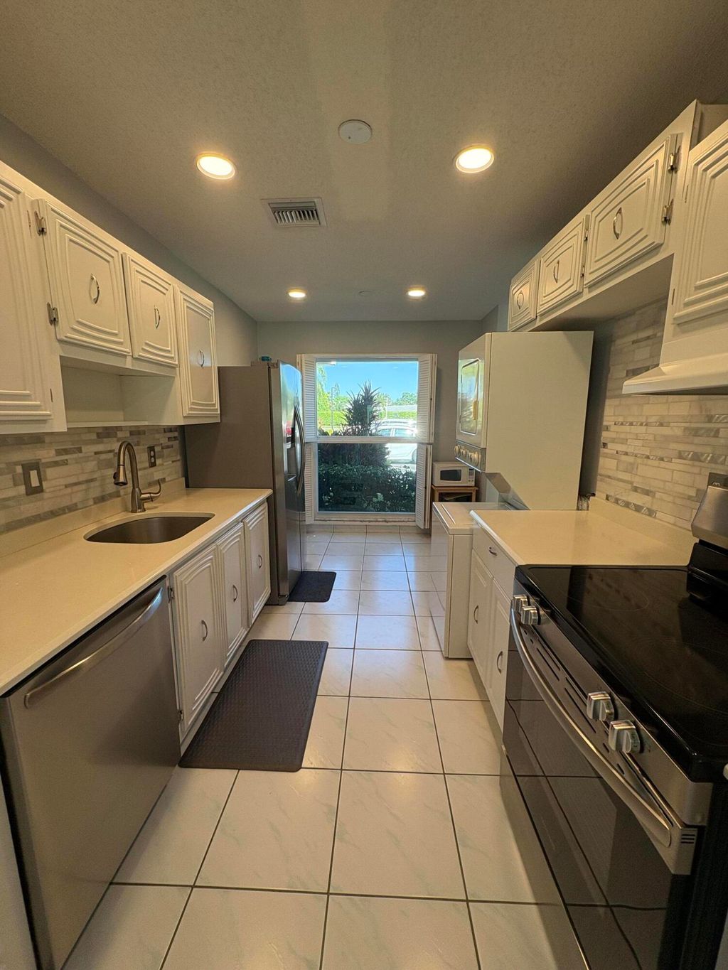 Photo of 13782 Via #C, Delray Beach, FL 33484 (MLS # R11137031)