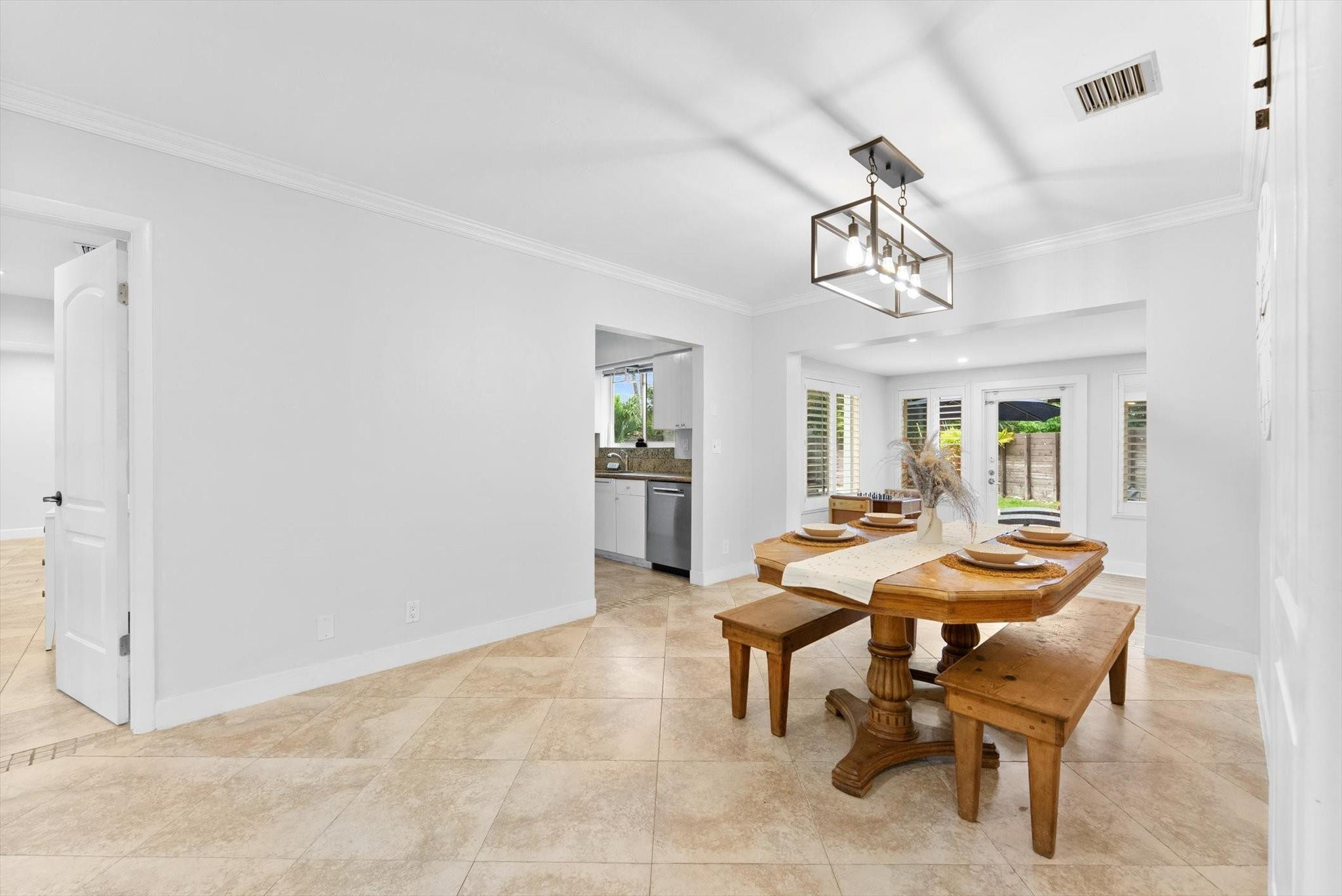 Country Club Village Sec - Residential Lease
