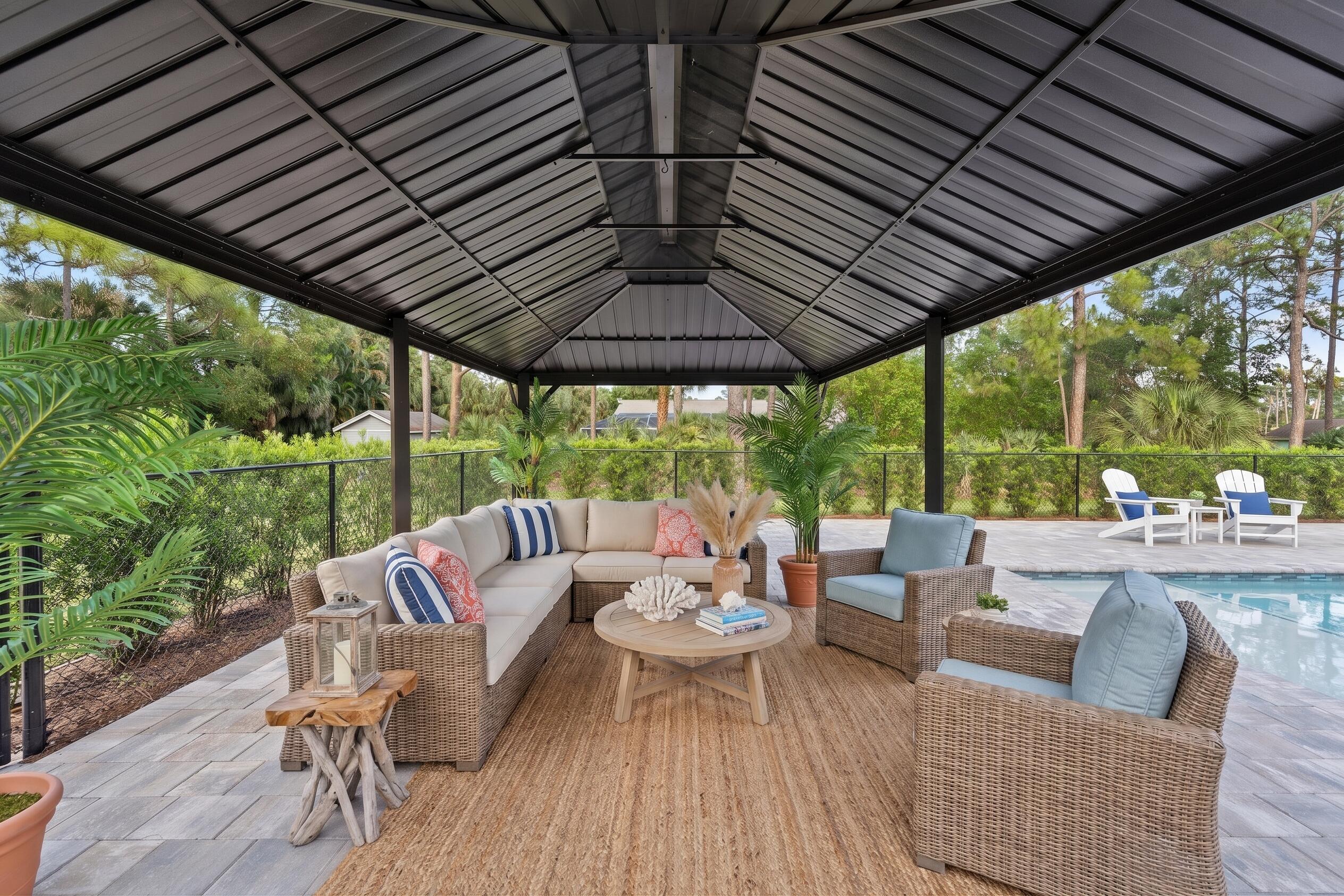Palm Beach Country Estates - Residential