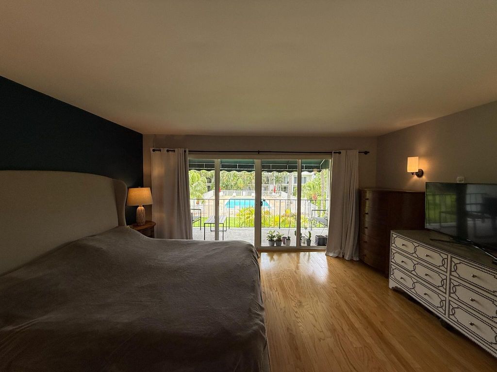 Photo of 386 Golfview Road #F, North Palm Beach, FL 33408 (MLS # R11123121)