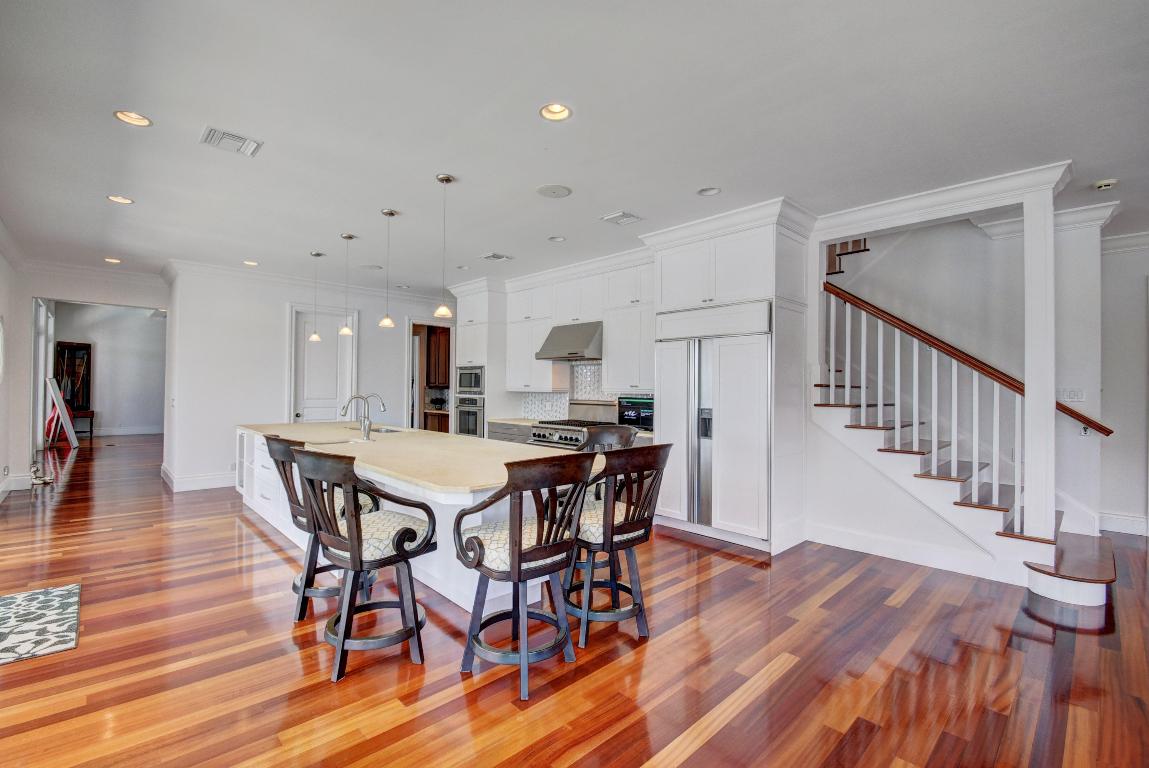 BOCA HARBOUR ISLAND SEC - Residential