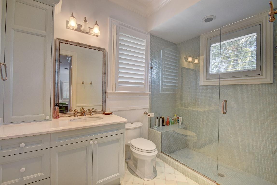 BOCA HARBOUR ISLAND SEC - Residential