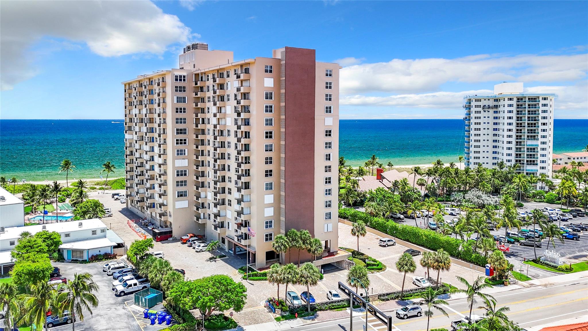 2000 S Ocean Blvd 3L