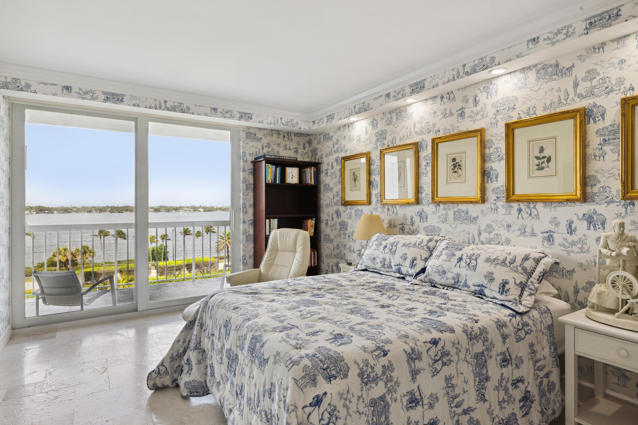 MERIDIAN OF PALM BEACH CO - Residential